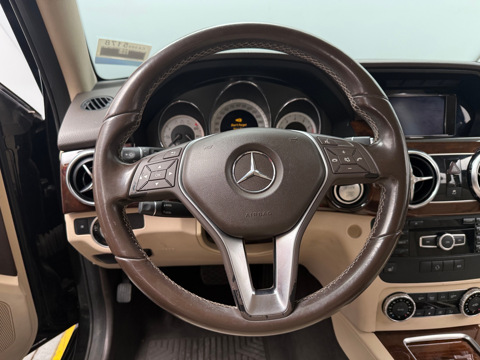 Thumbnail: 2015 Mercedes-Benz GLK - 4