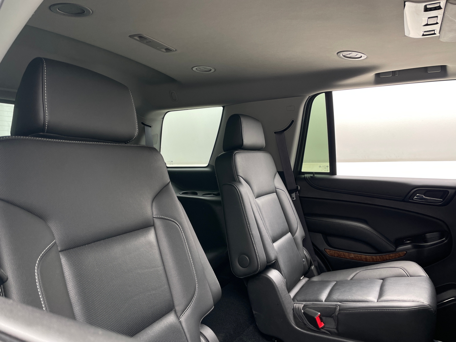 Thumbnail: 2017 Chevrolet Tahoe - 5