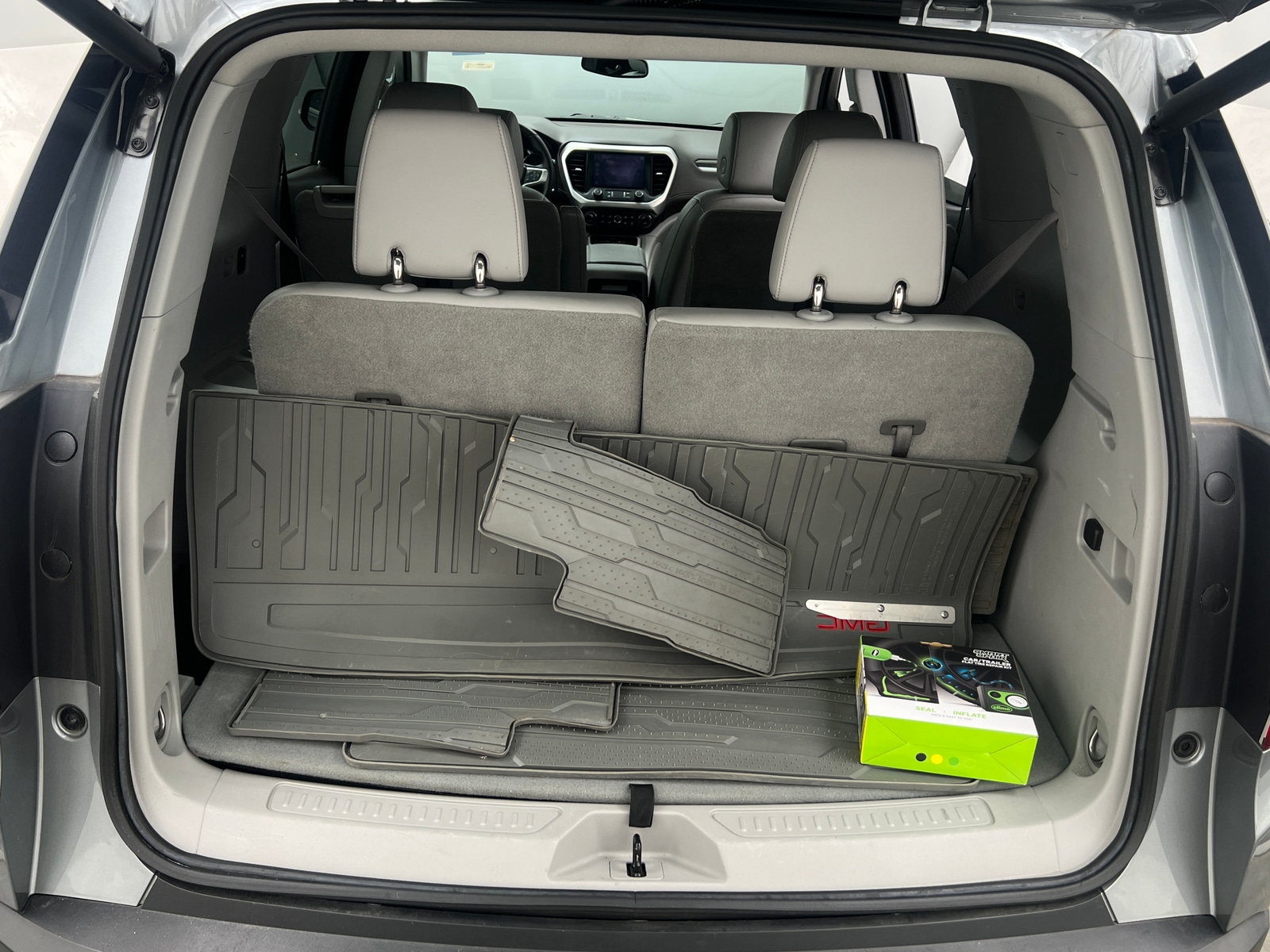 Thumbnail: 2023 GMC Acadia - 6