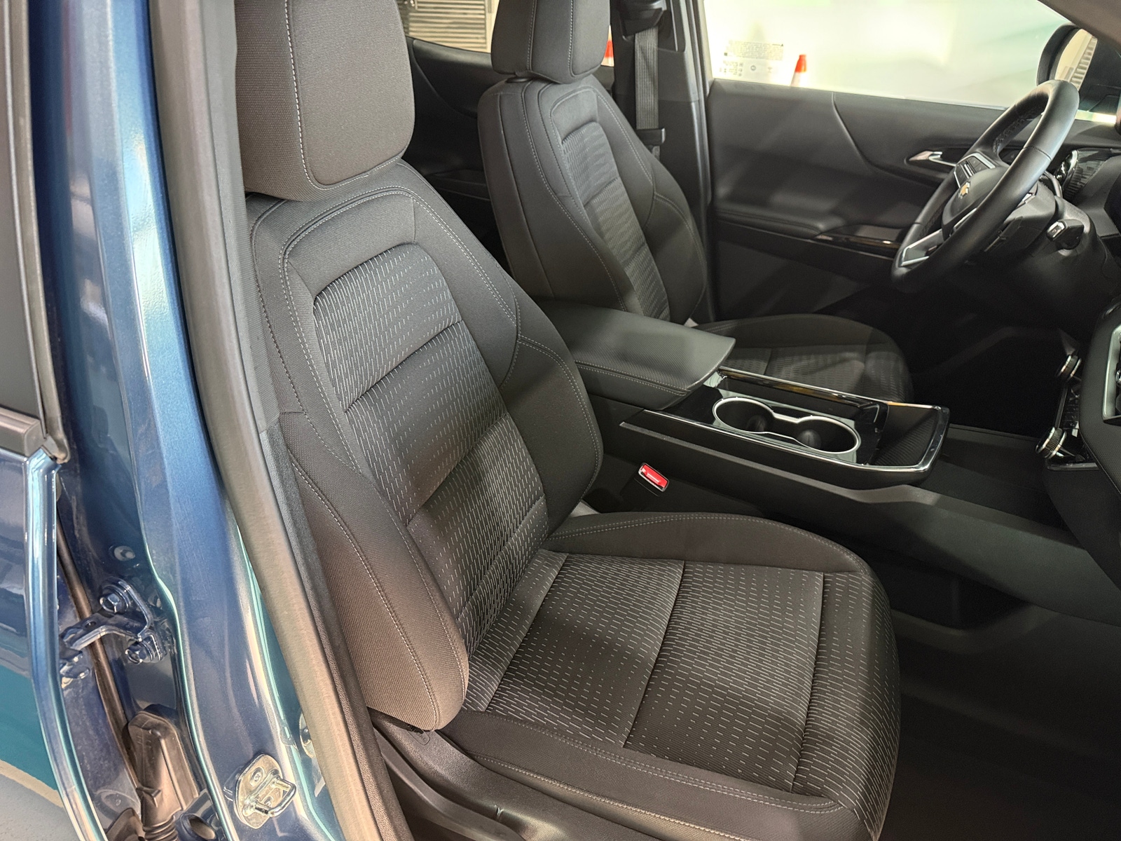 Thumbnail: 2025 Chevrolet Equinox - 2