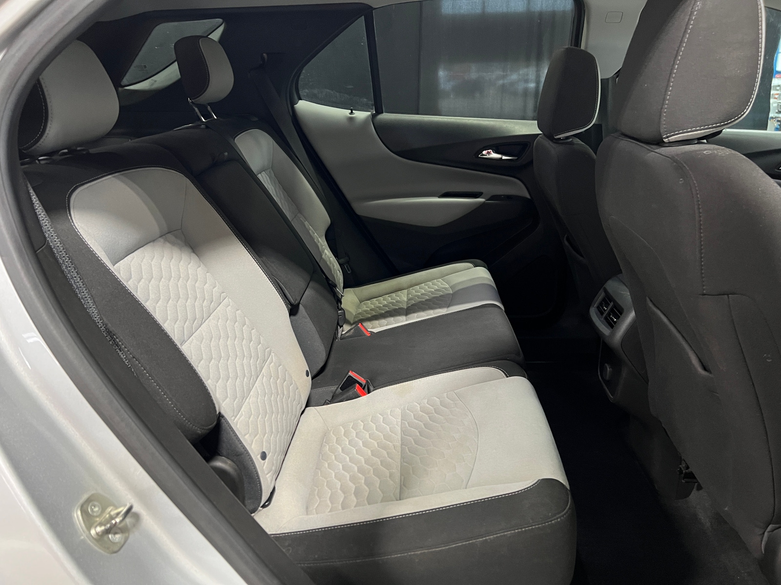 Thumbnail: 2018 Chevrolet Equinox - 6