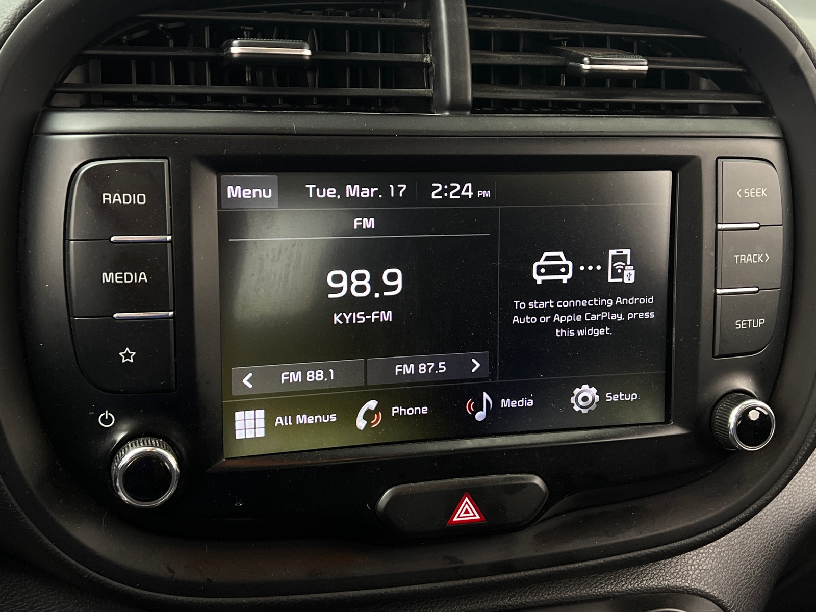 Thumbnail: 2023 Kia Soul - 4