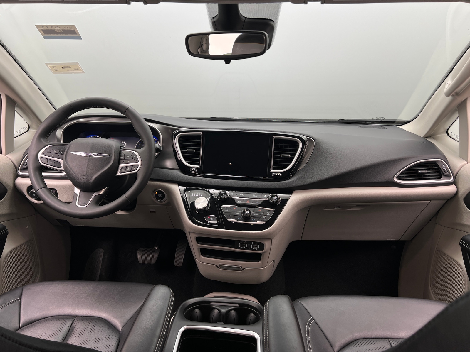 Thumbnail: 2024 Chrysler Pacifica - 2