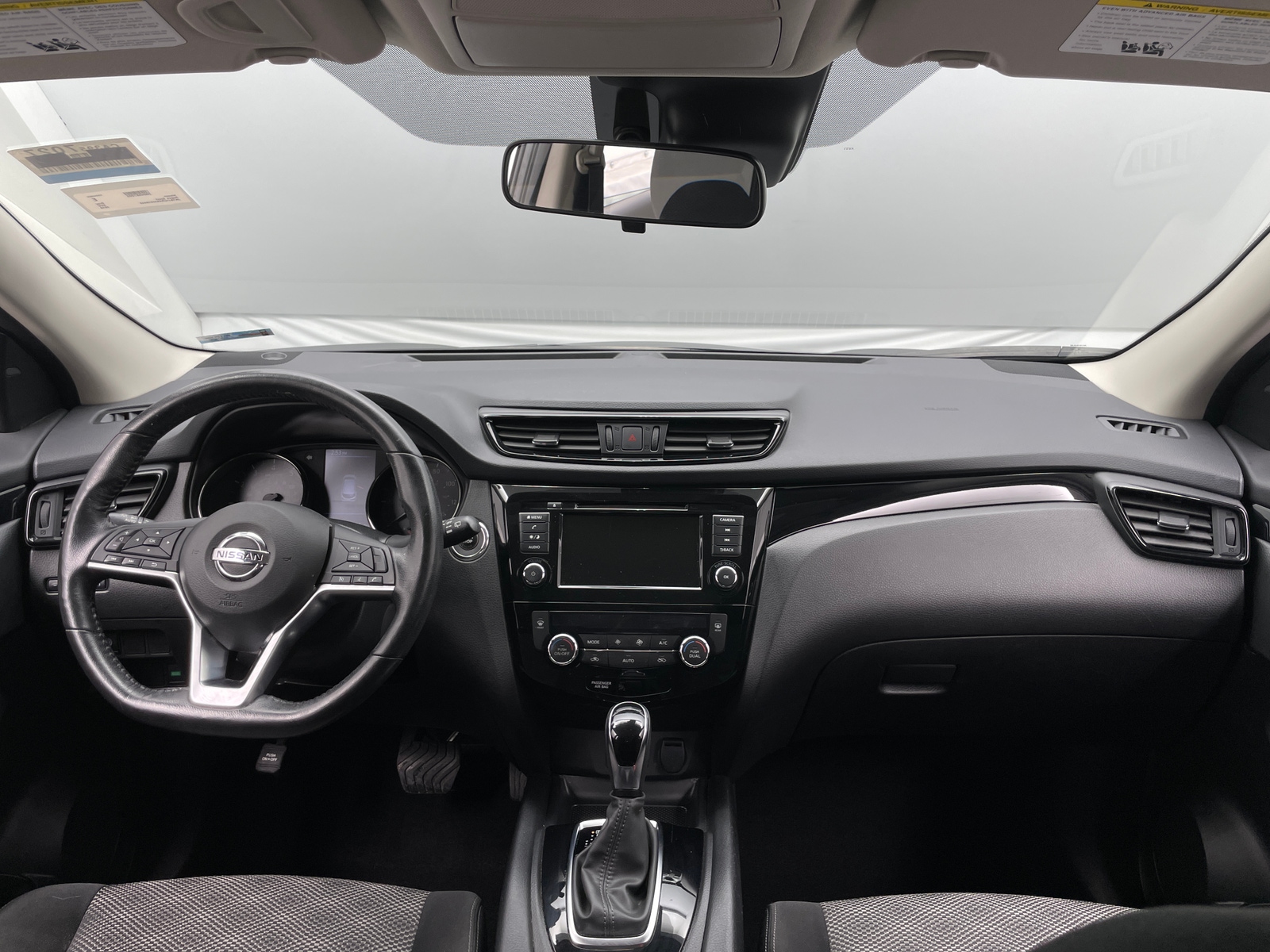 Thumbnail: 2019 Nissan Rogue Sport - 3