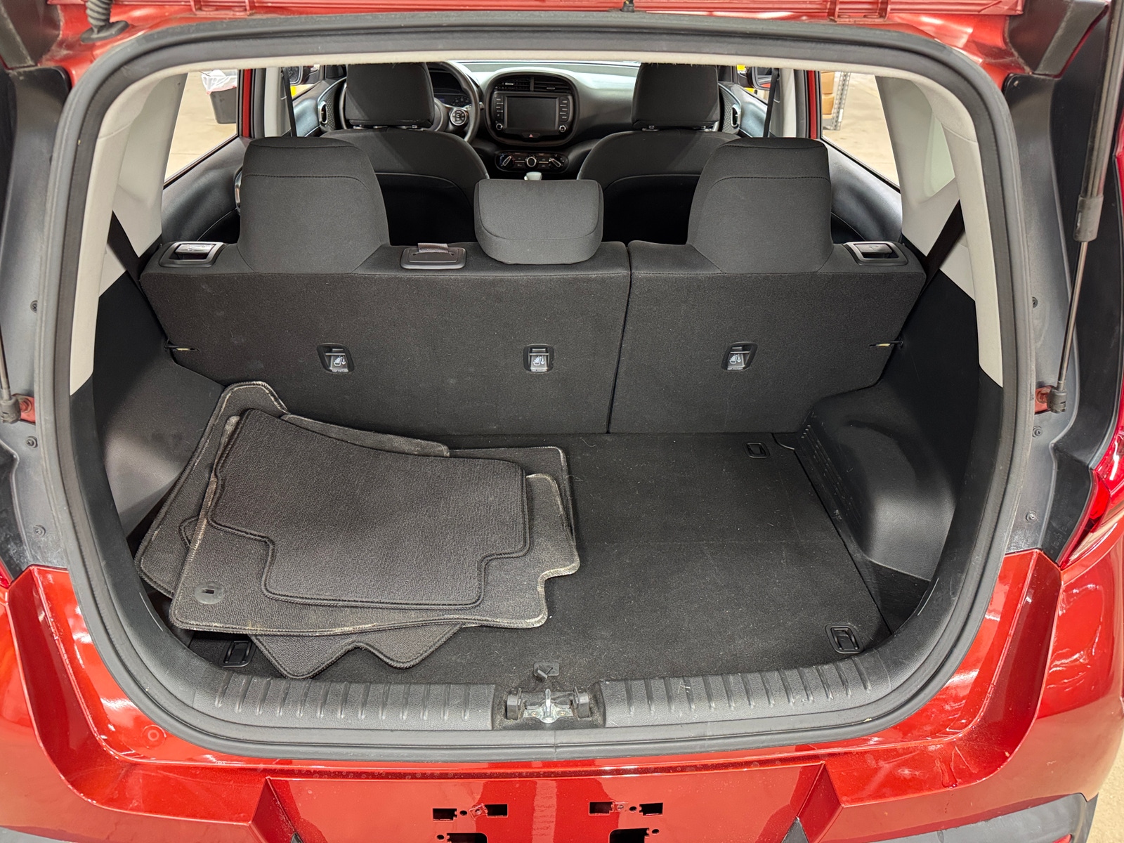 Thumbnail: 2022 Kia Soul - 7