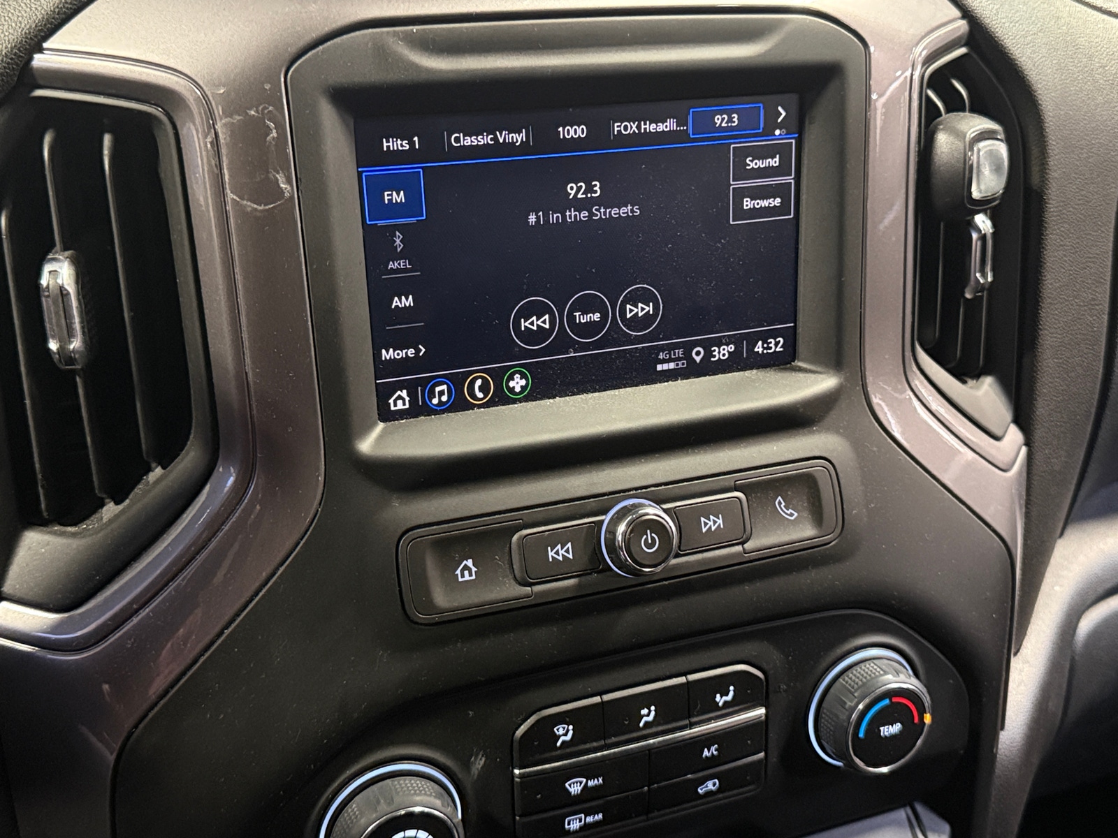 Thumbnail: 2023 Chevrolet Silverado 1500 - 4