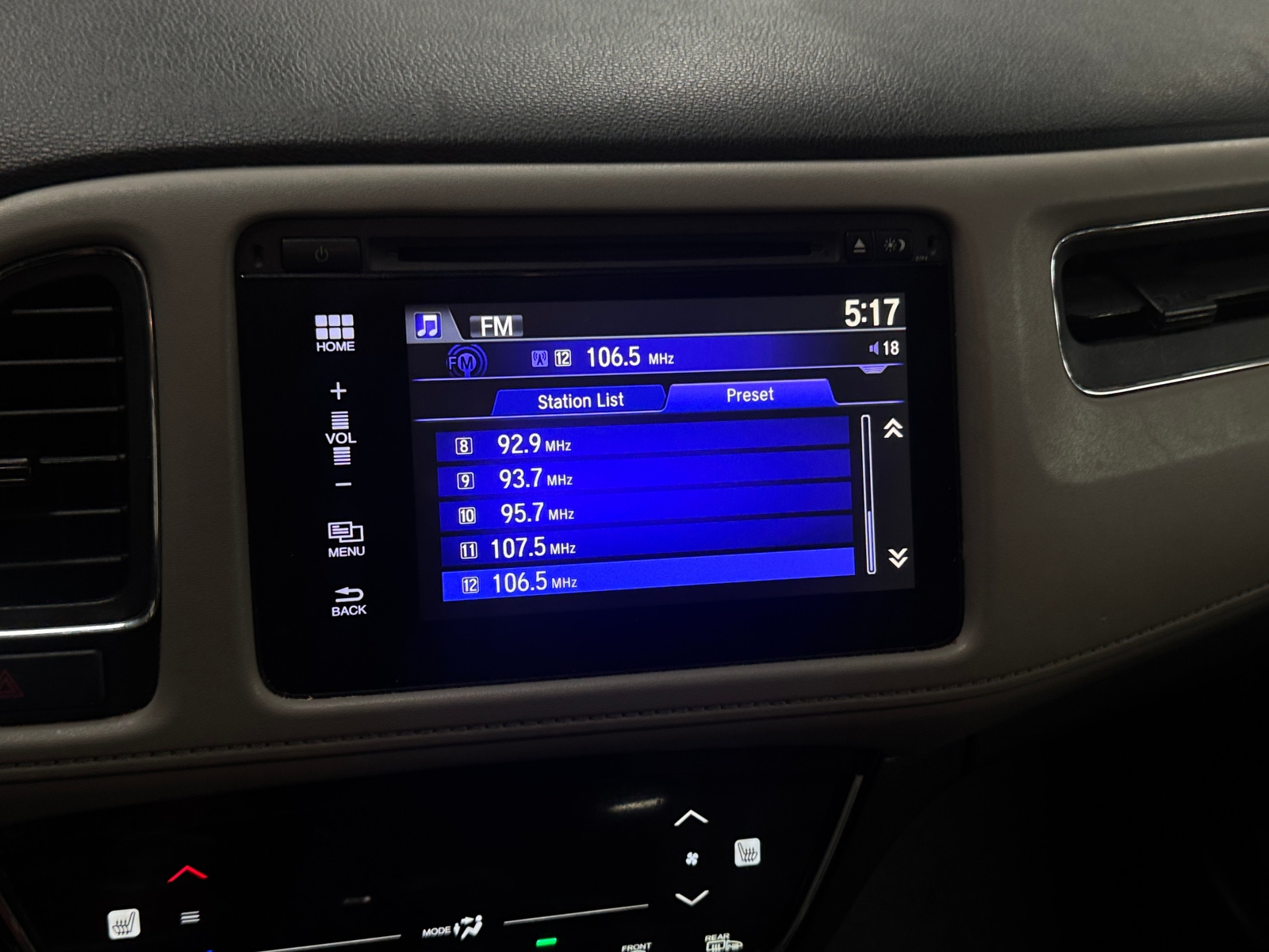 Thumbnail: 2017 Honda HR-V - 4