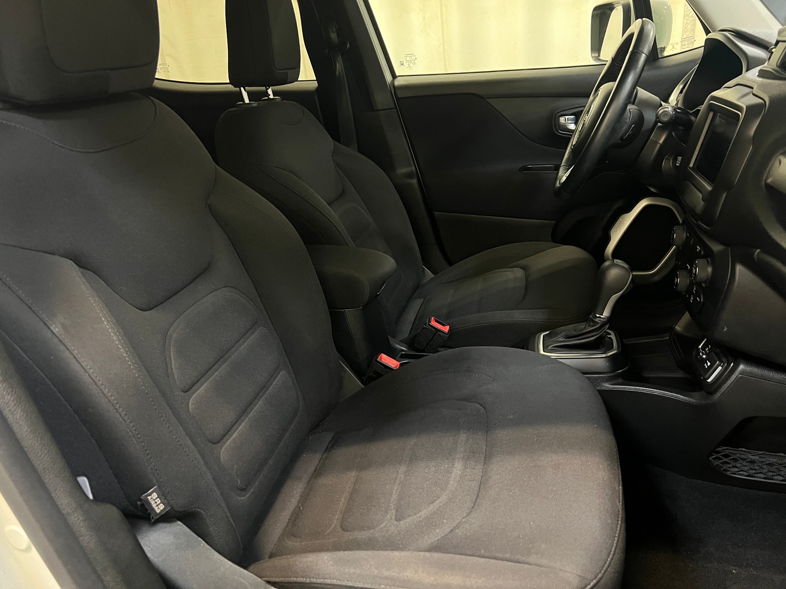 Thumbnail: 2018 Jeep Renegade - 2