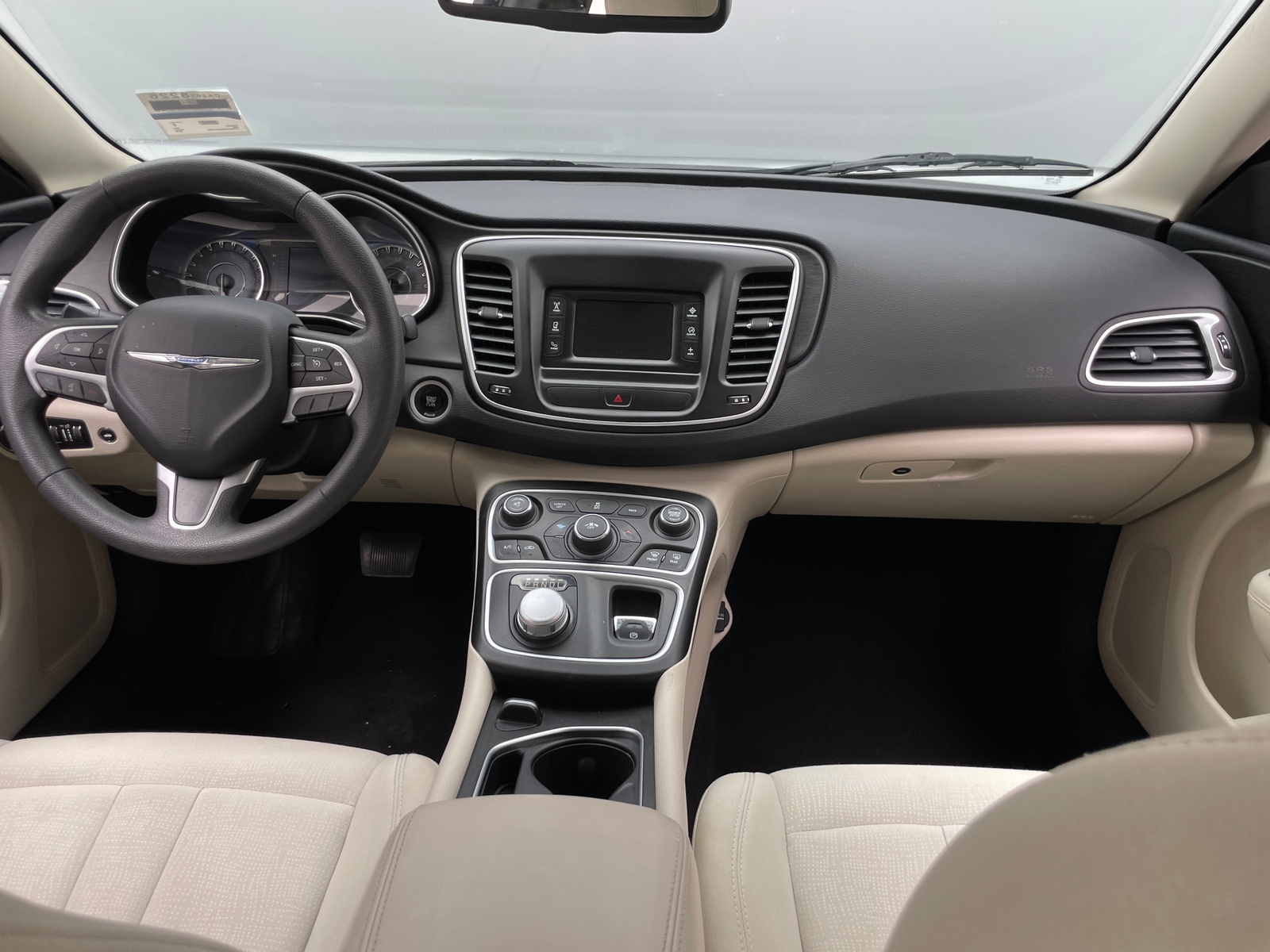 Thumbnail: 2016 Chrysler 200 - 3