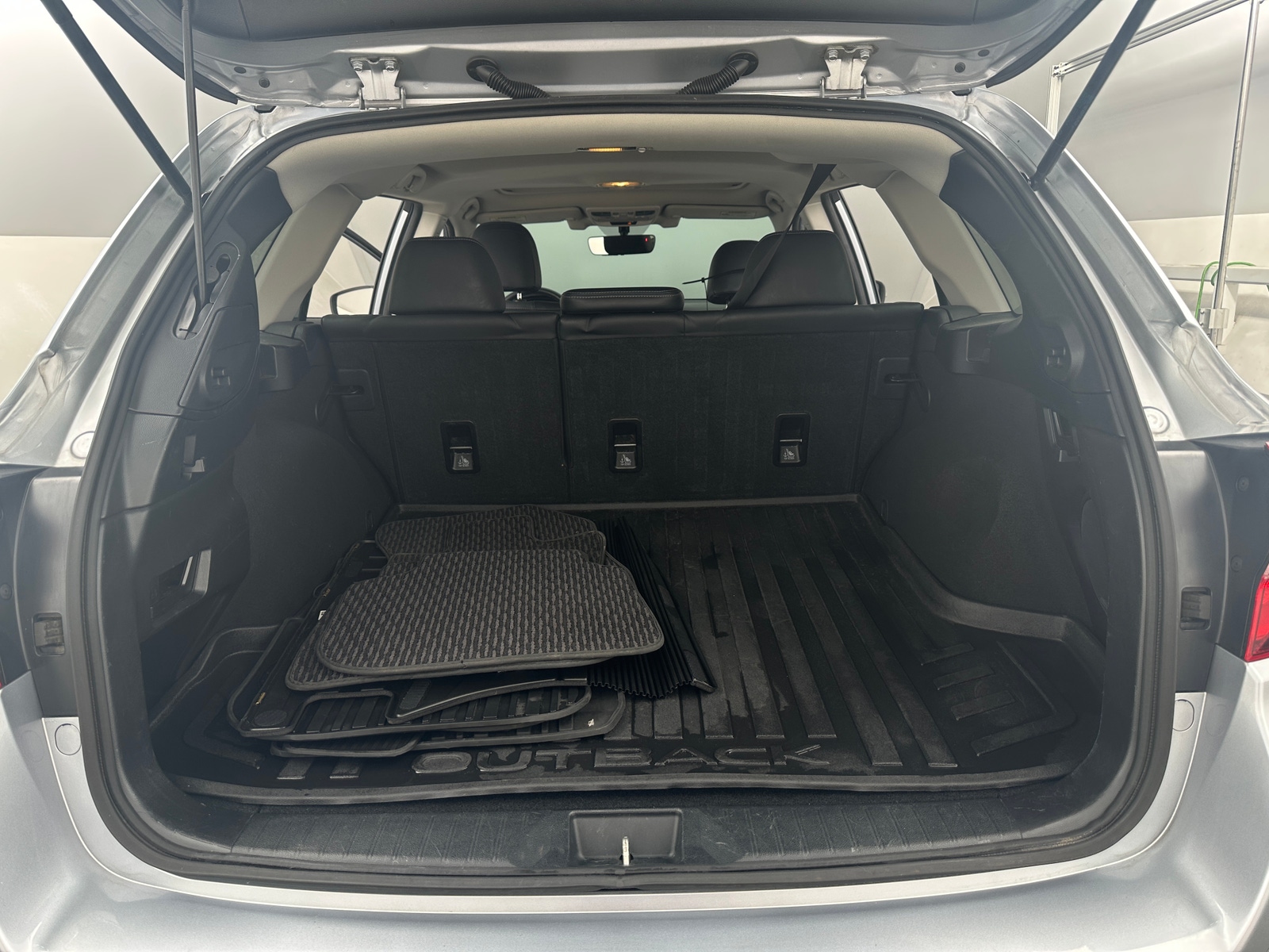 Thumbnail: 2018 Subaru Outback - 6