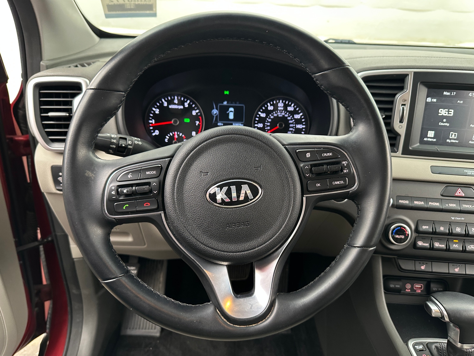Thumbnail: 2017 Kia Sportage - 4