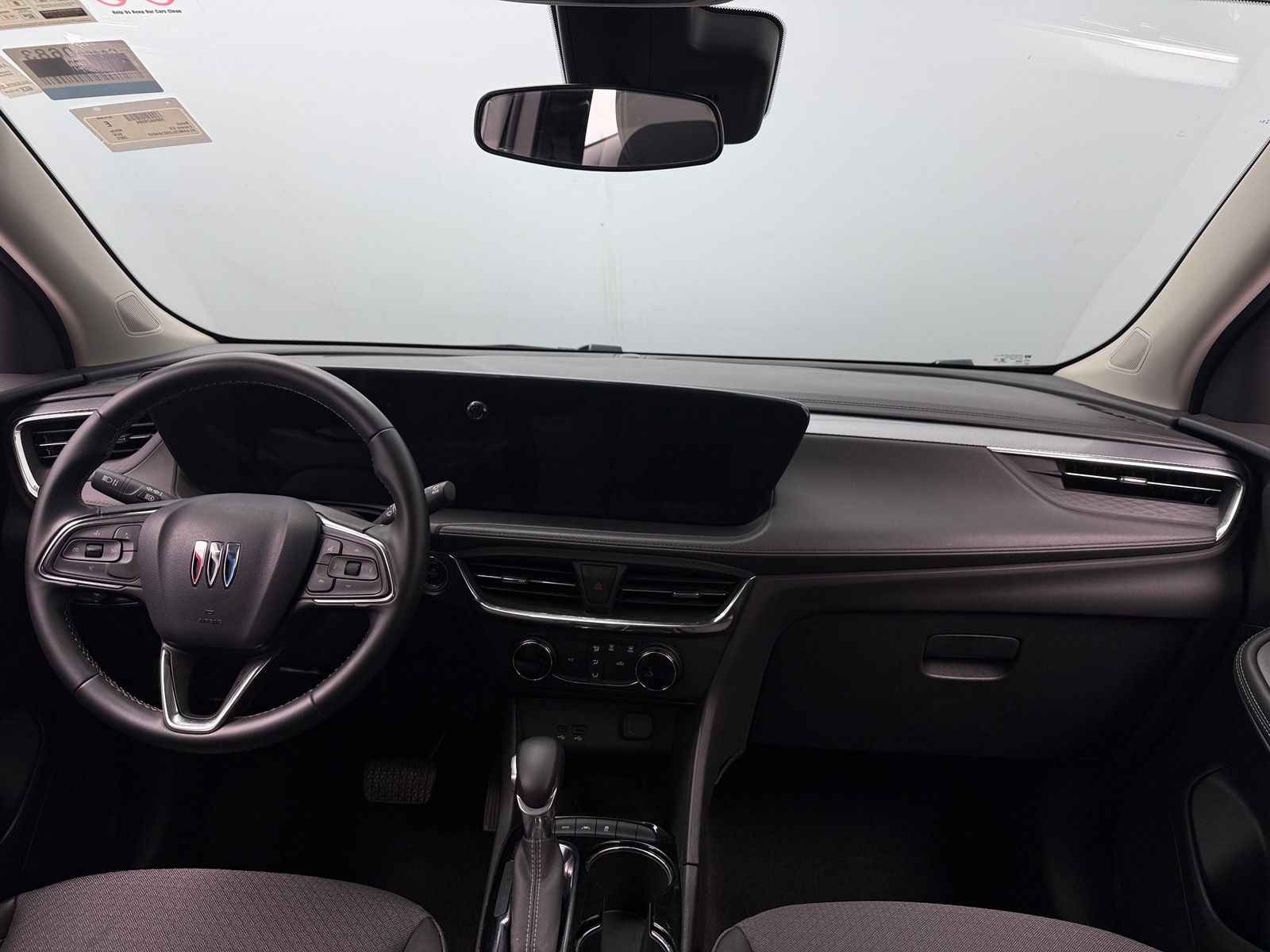 Thumbnail: 2025 Buick Encore GX - 3