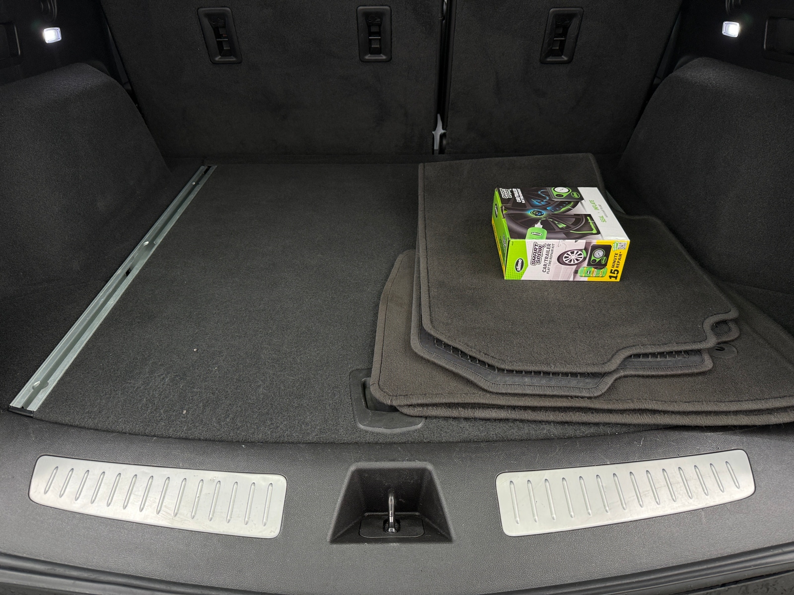 Thumbnail: 2020 Cadillac XT5 - 6