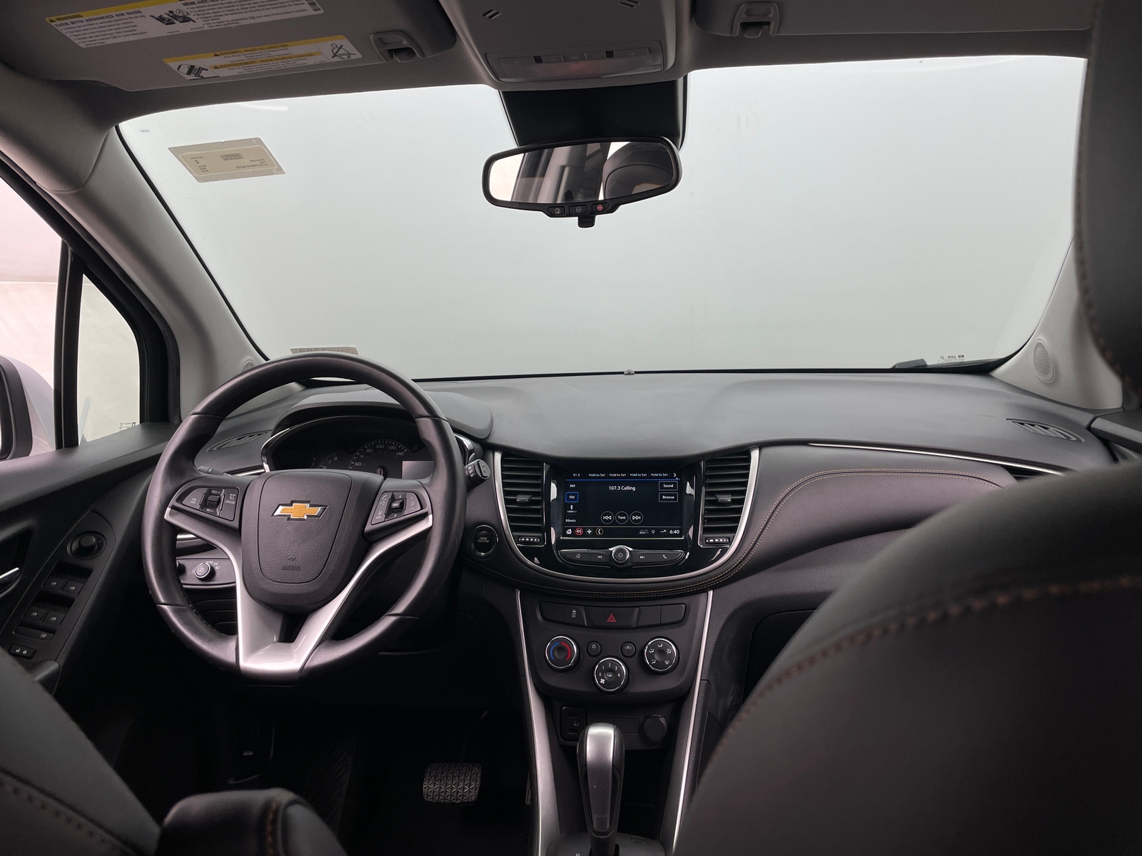 Thumbnail: 2018 Chevrolet Trax - 3