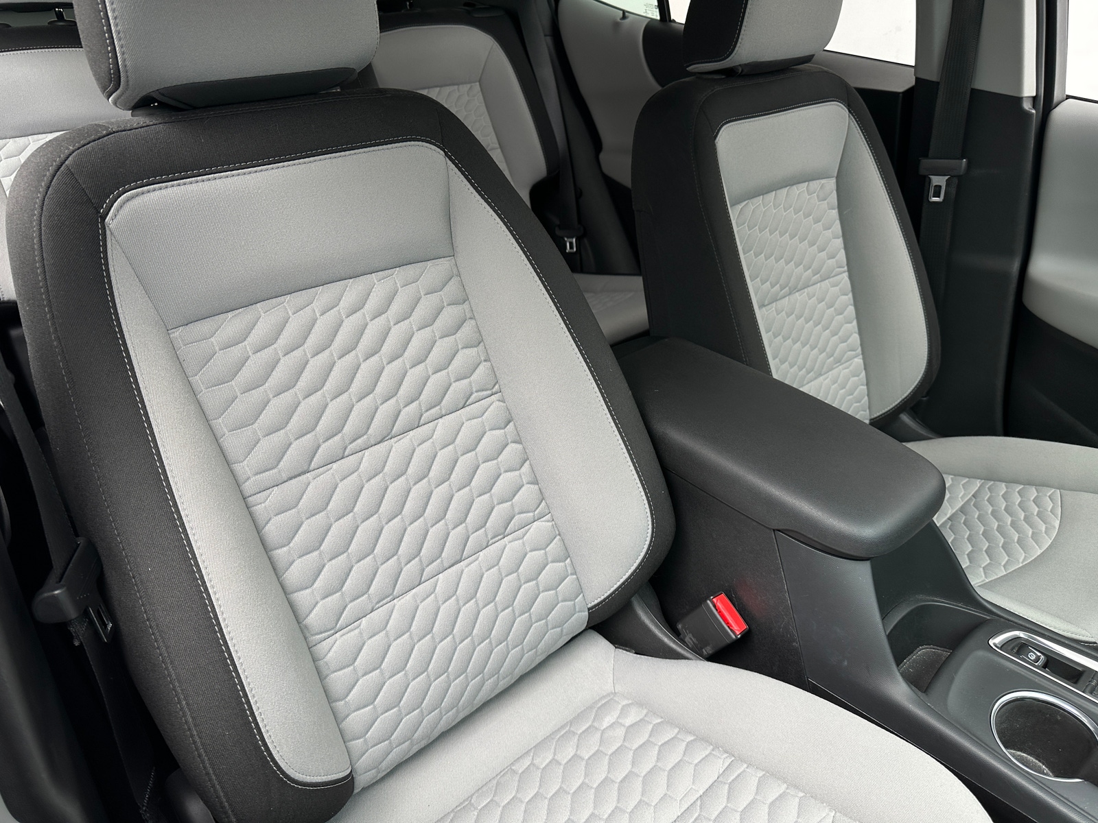 Thumbnail: 2018 Chevrolet Equinox - 2