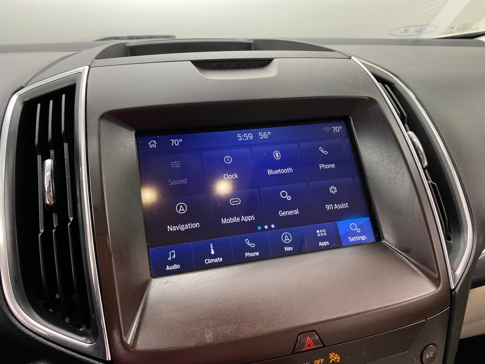 Thumbnail: 2020 Ford Edge - 3