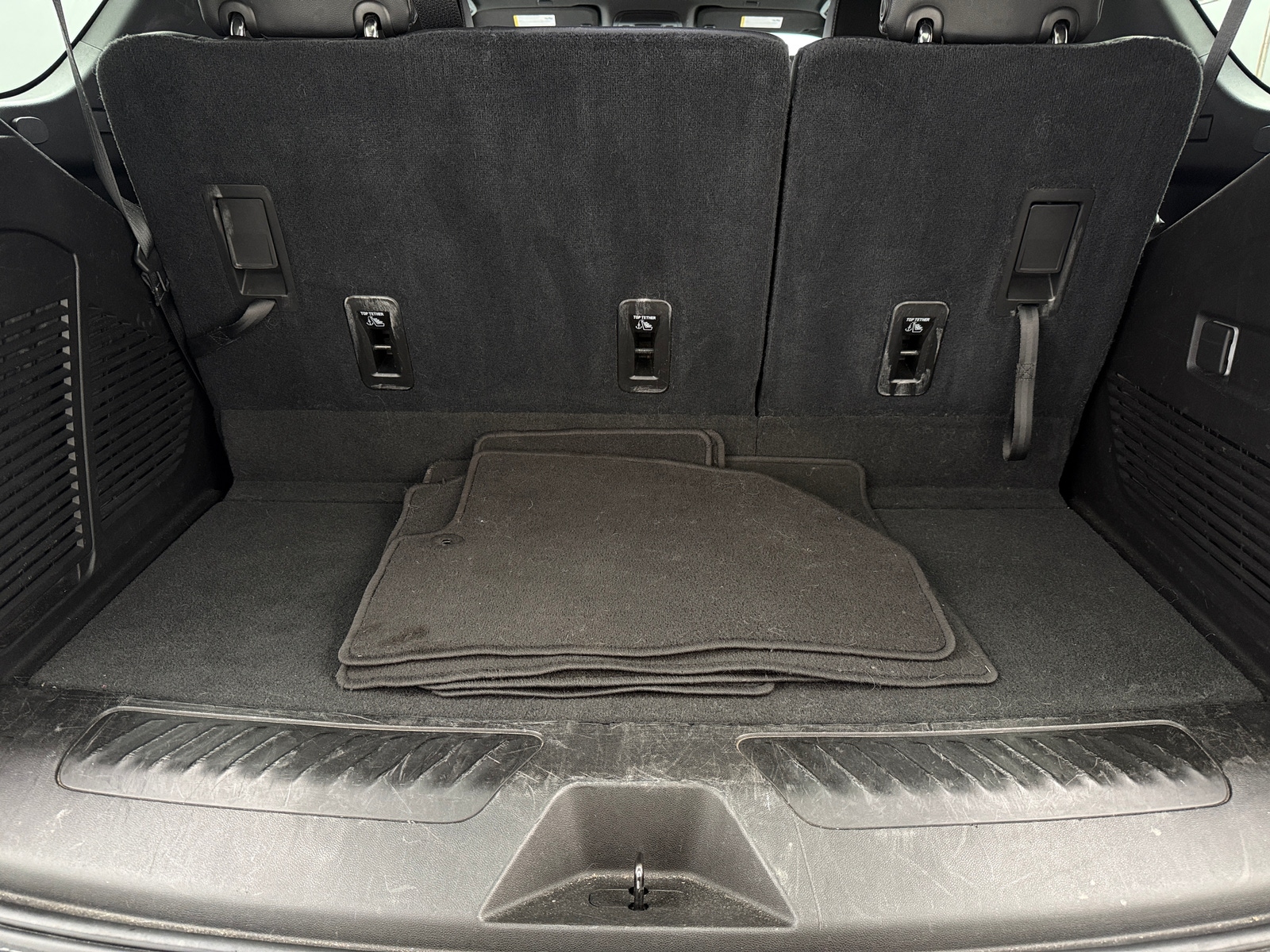 Thumbnail: 2021 Chevrolet Tahoe - 6