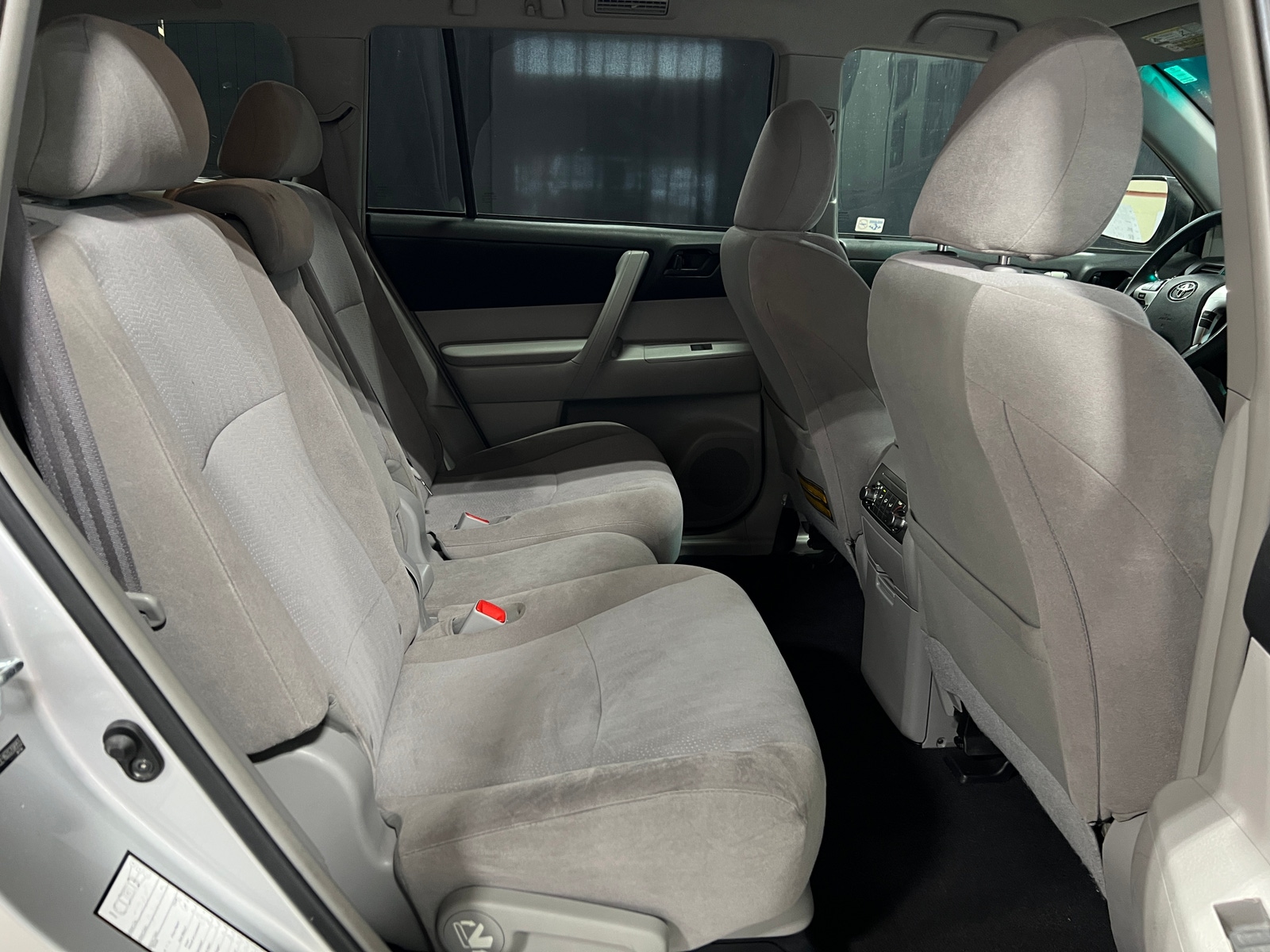 Thumbnail: 2013 Toyota Highlander - 6