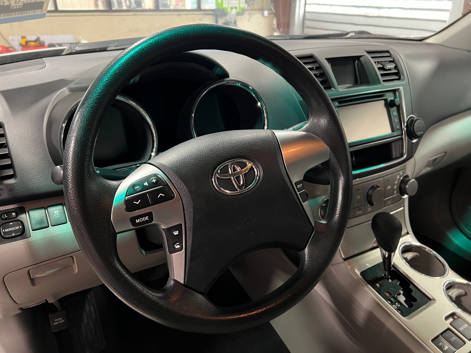 Thumbnail: 2013 Toyota Highlander - 5