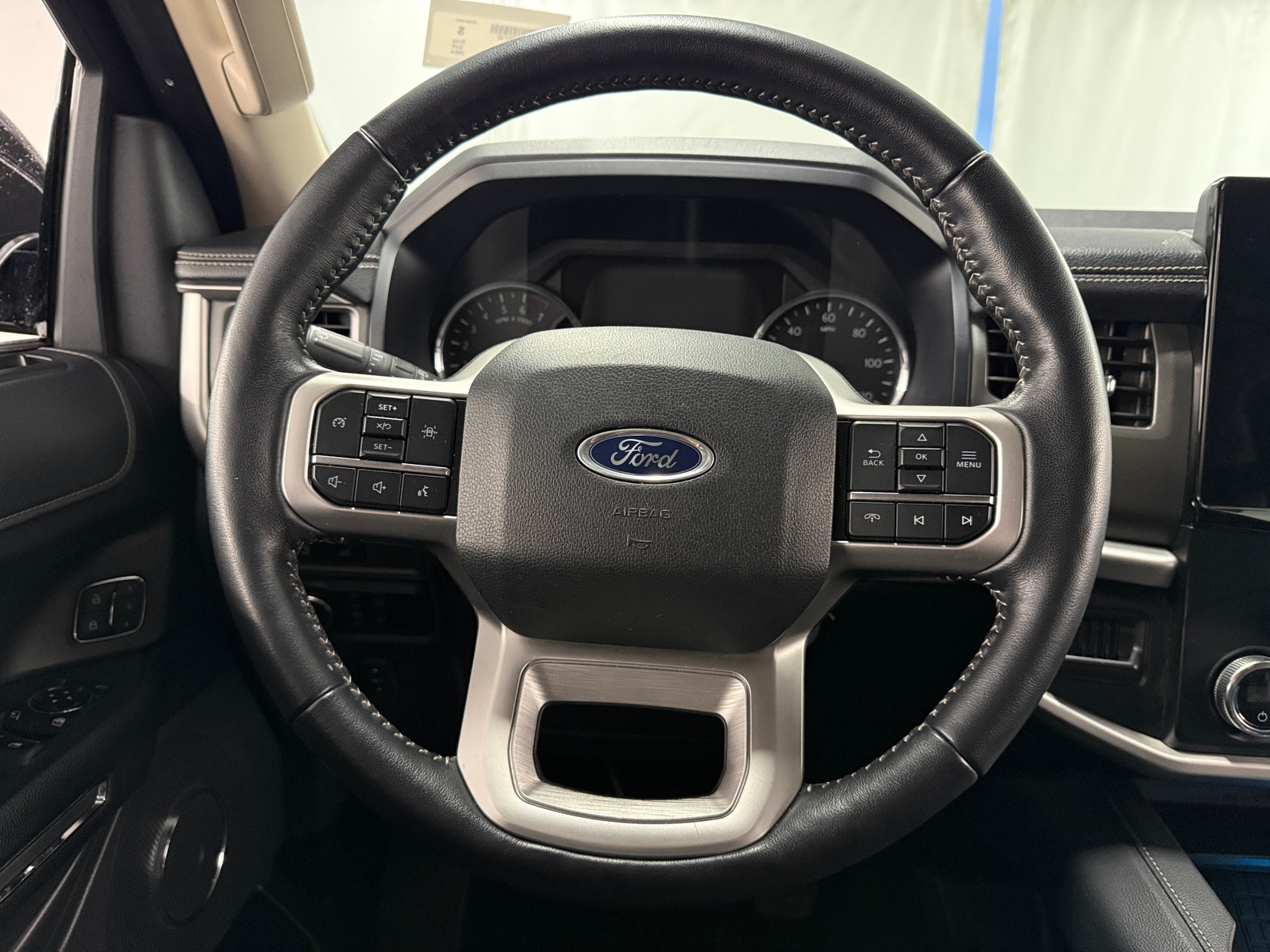 Thumbnail: 2024 Ford Expedition MAX - 4