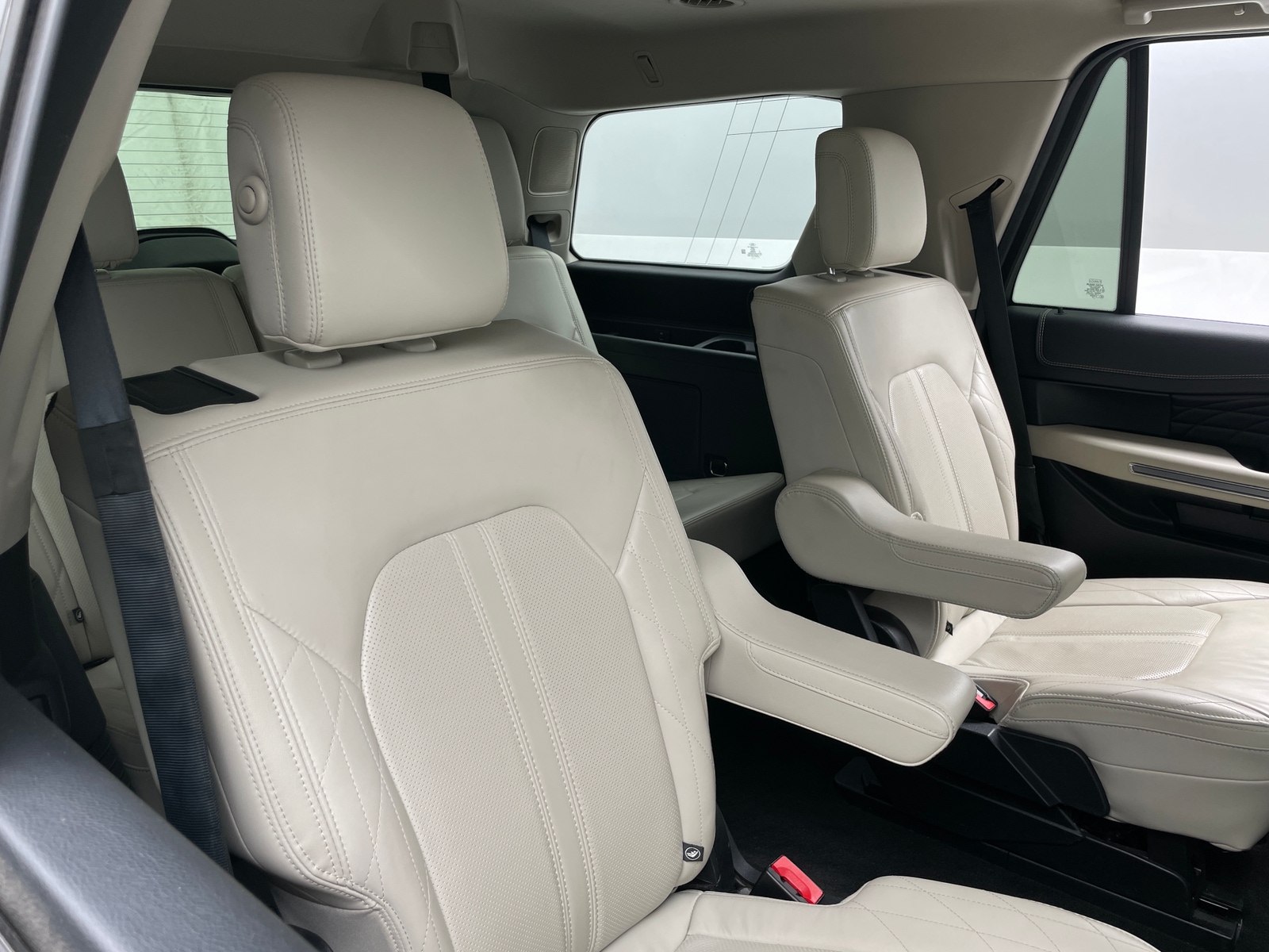 Thumbnail: 2019 Ford Expedition - 5