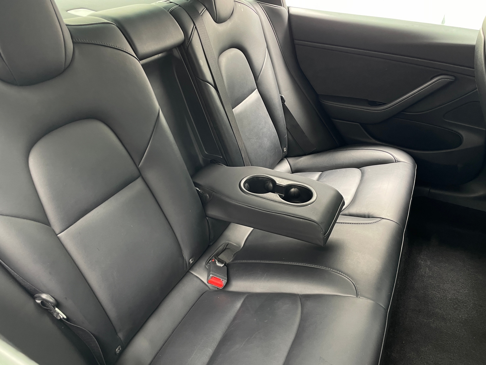 Thumbnail: 2019 Tesla Model 3 - 5