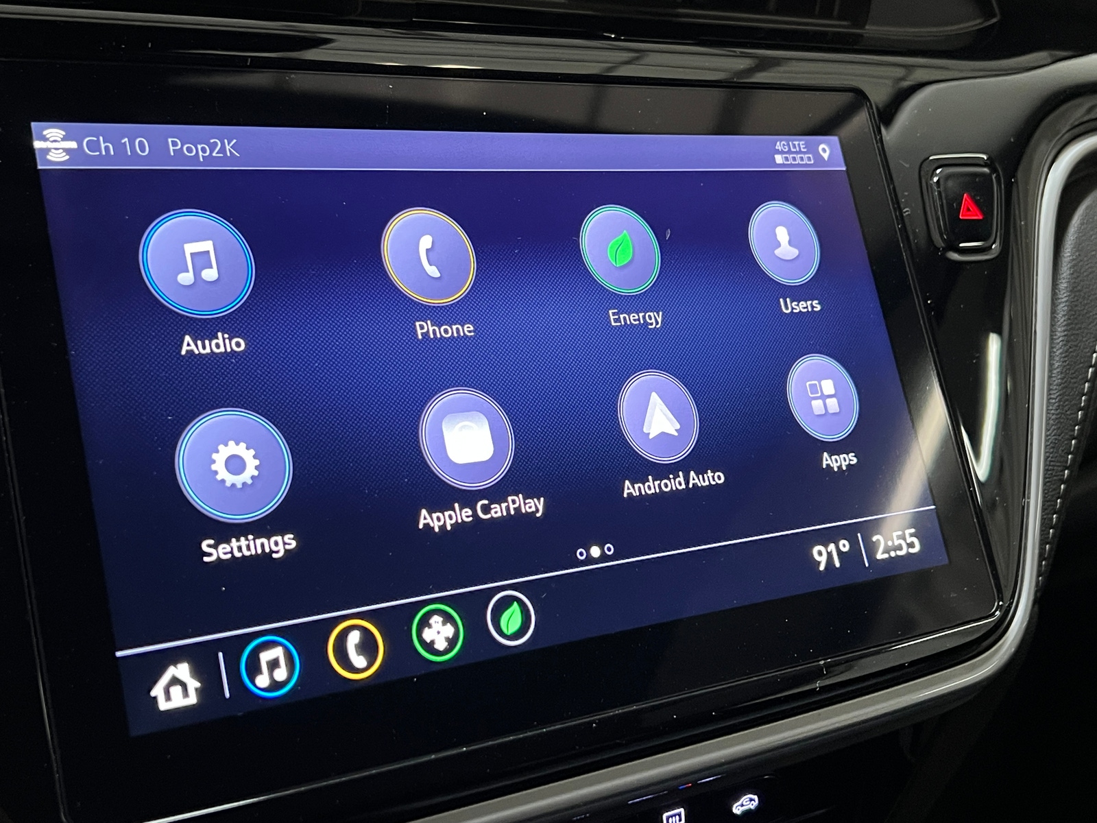 Thumbnail: 2022 Chevrolet Bolt EUV - 4