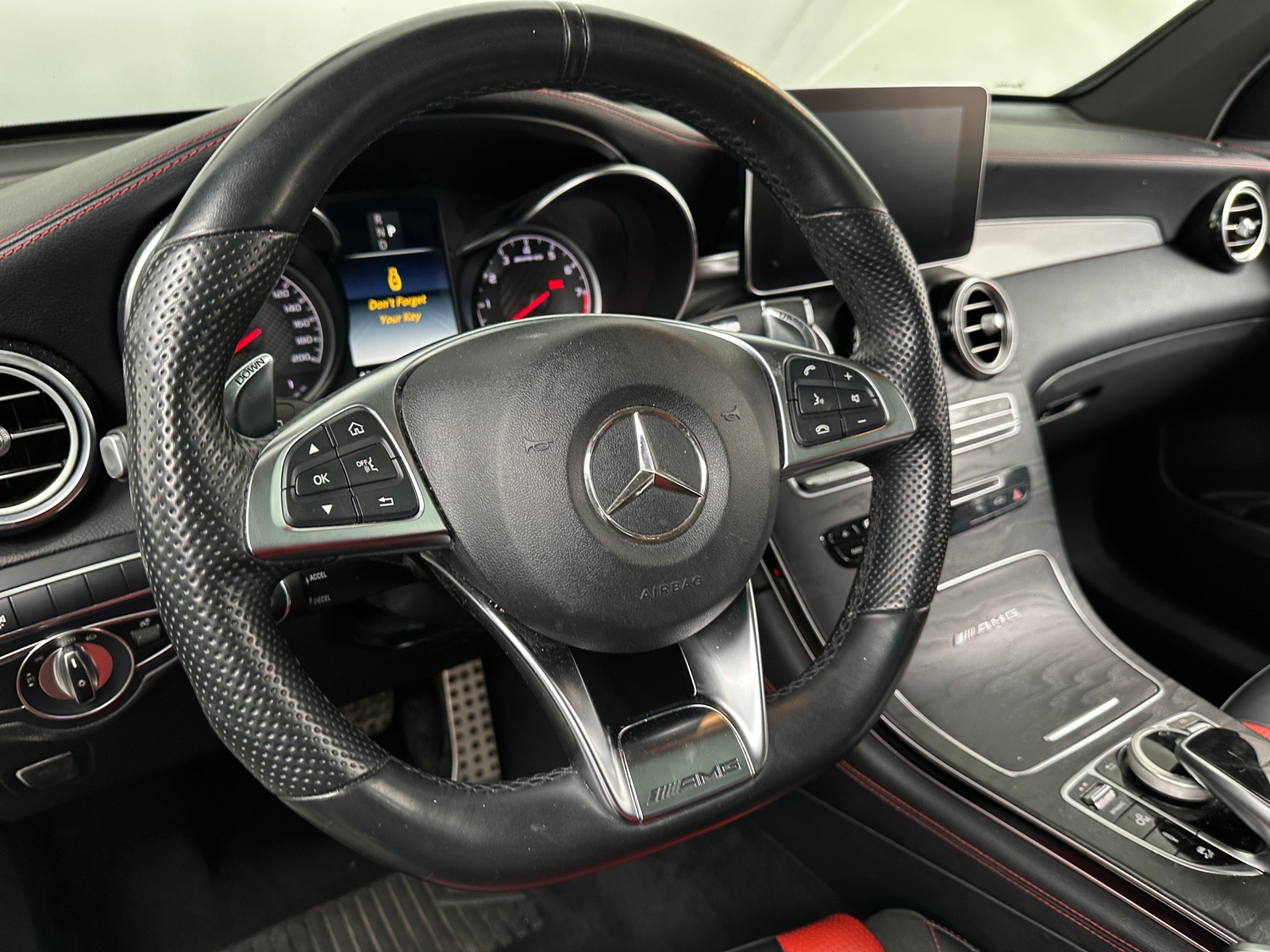 Thumbnail: 2019 Mercedes-Benz GLC - 4