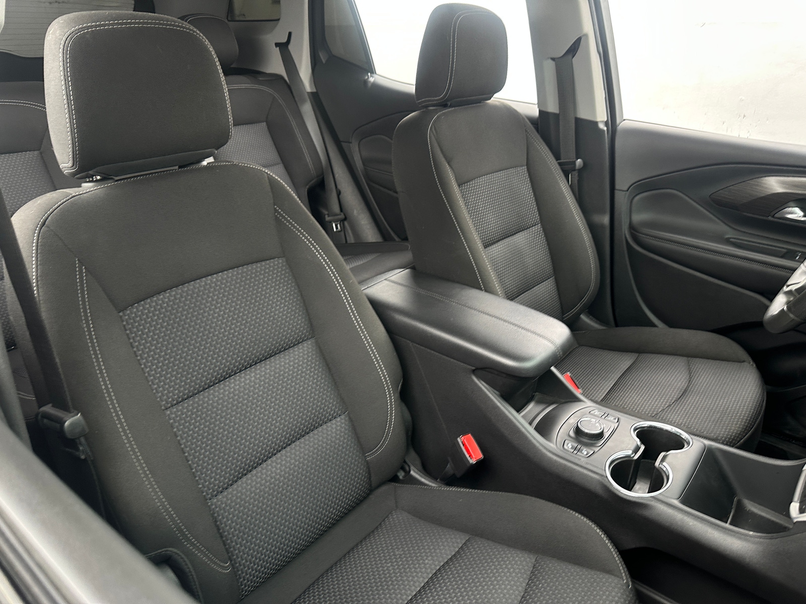 Thumbnail: 2022 GMC Terrain - 2