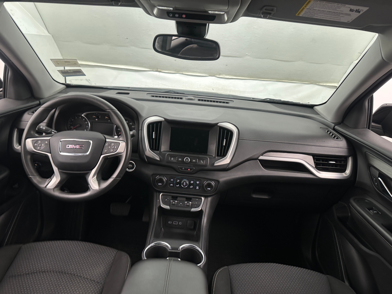 Thumbnail: 2022 GMC Terrain - 3