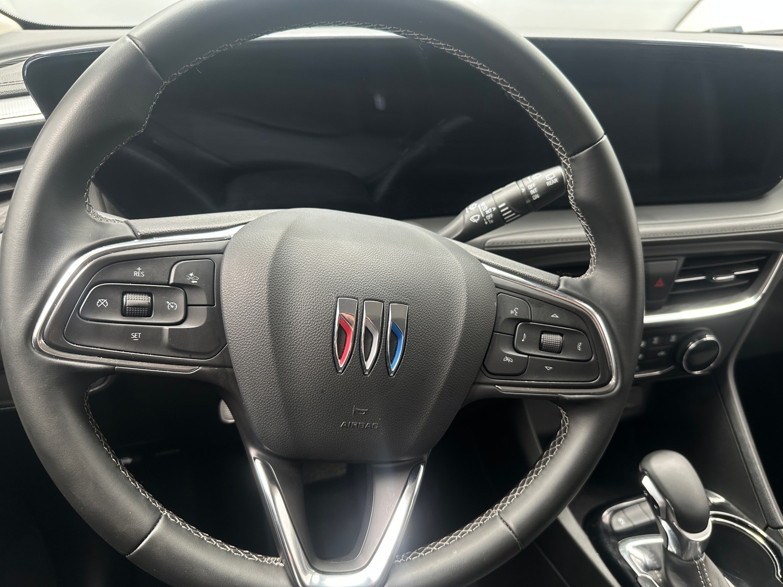 Thumbnail: 2025 Buick Encore GX - 5