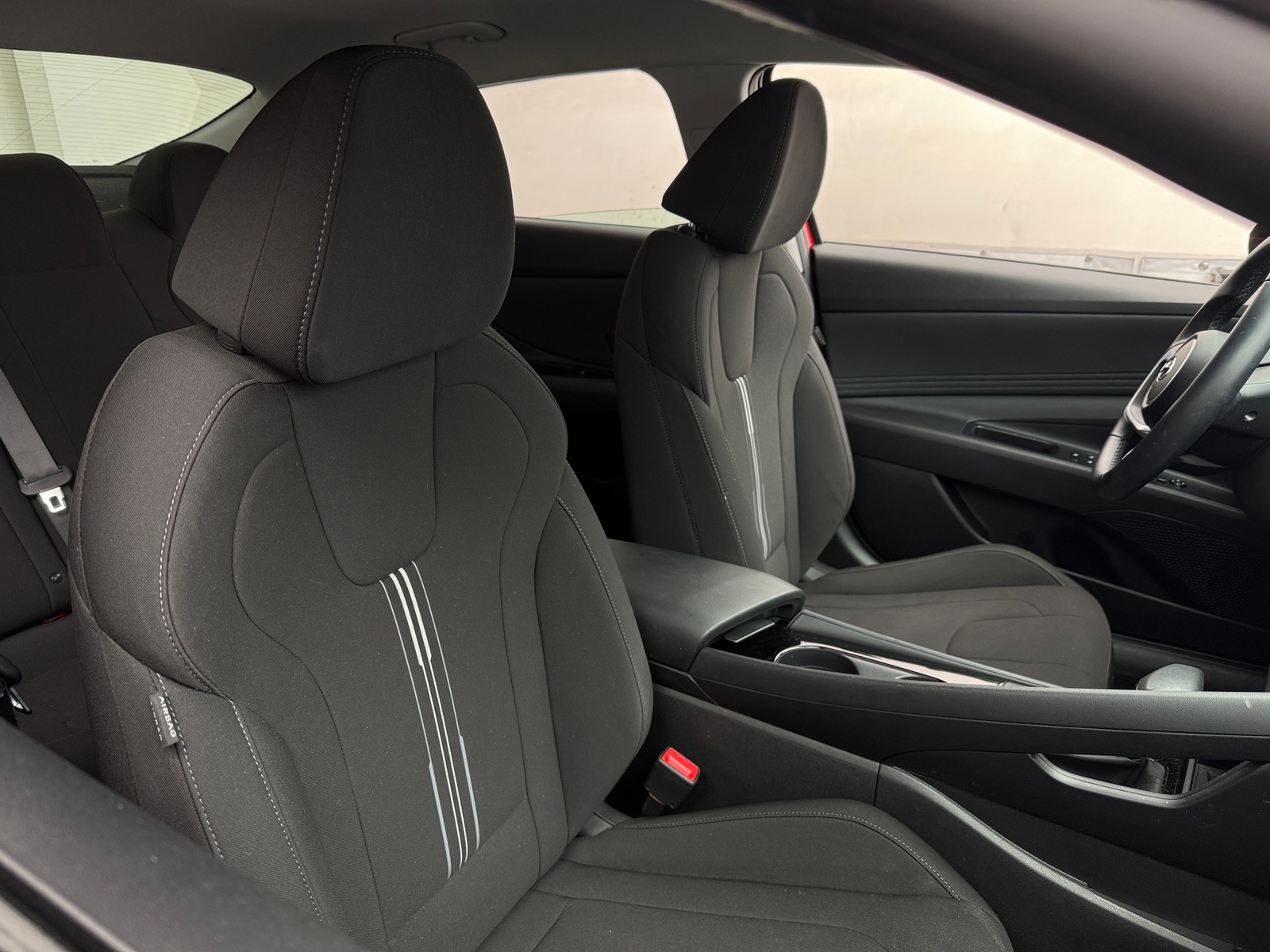 Thumbnail: 2023 Hyundai Elantra - 2