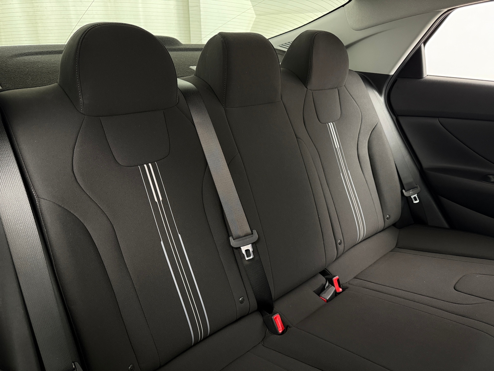 Thumbnail: 2023 Hyundai Elantra - 6