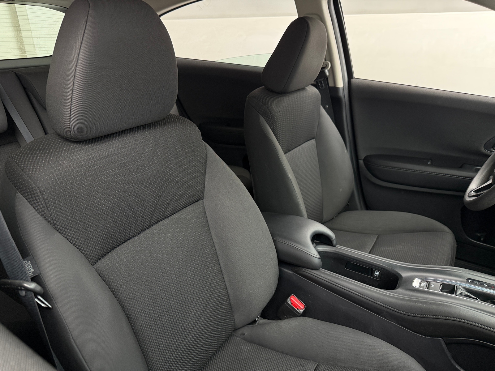 Thumbnail: 2022 Honda HR-V - 2