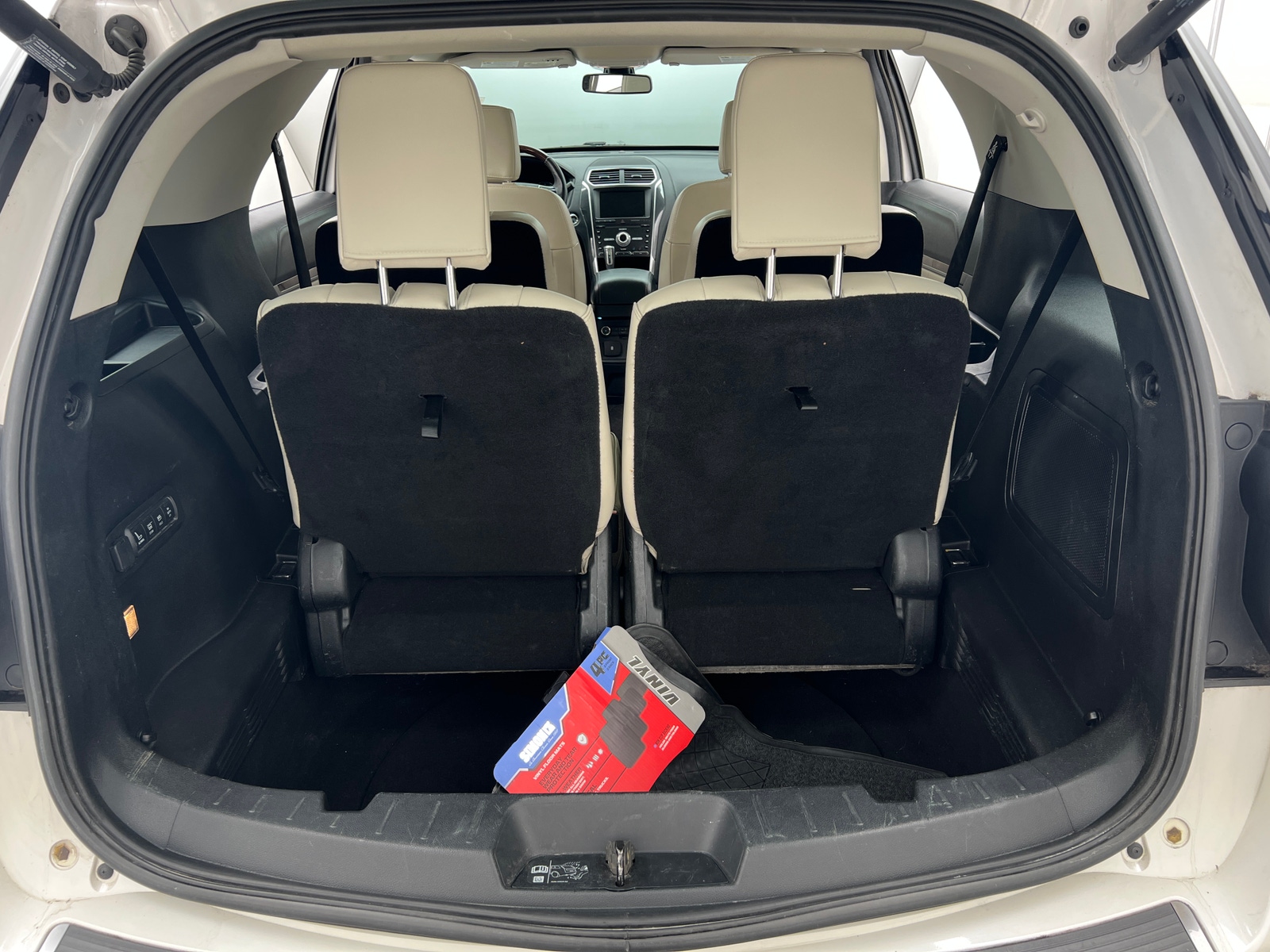 Thumbnail: 2019 Ford Explorer - 6