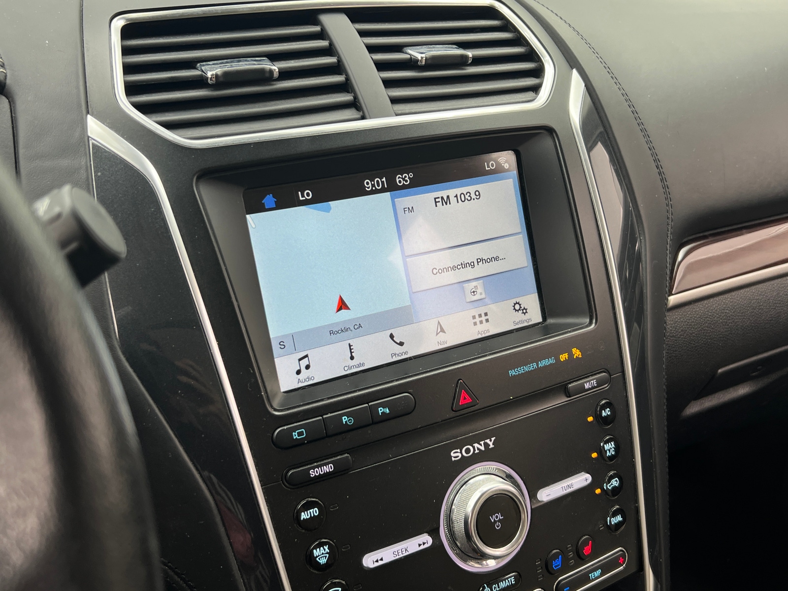 Thumbnail: 2019 Ford Explorer - 3