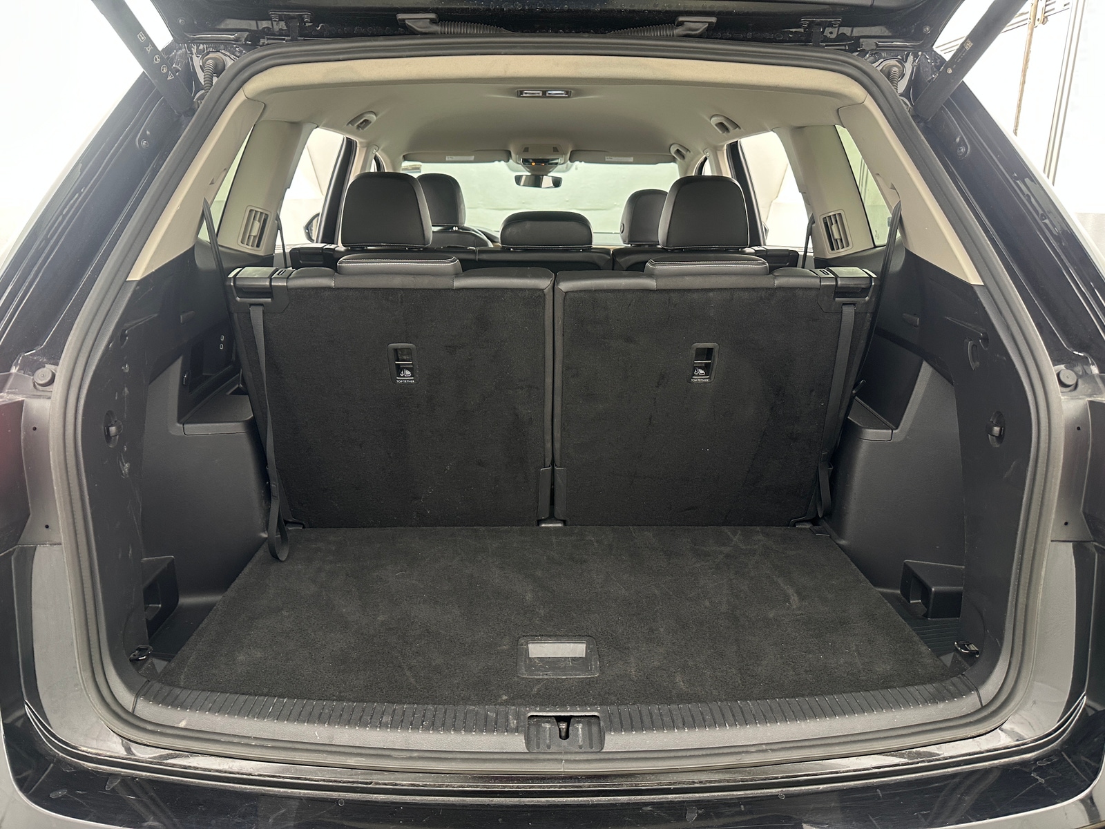 Thumbnail: 2025 Volkswagen Atlas - 6