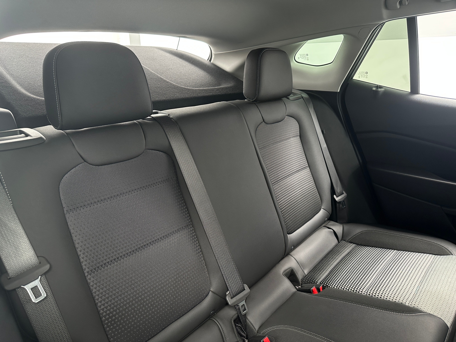 Thumbnail: 2025 Chevrolet Trax - 6