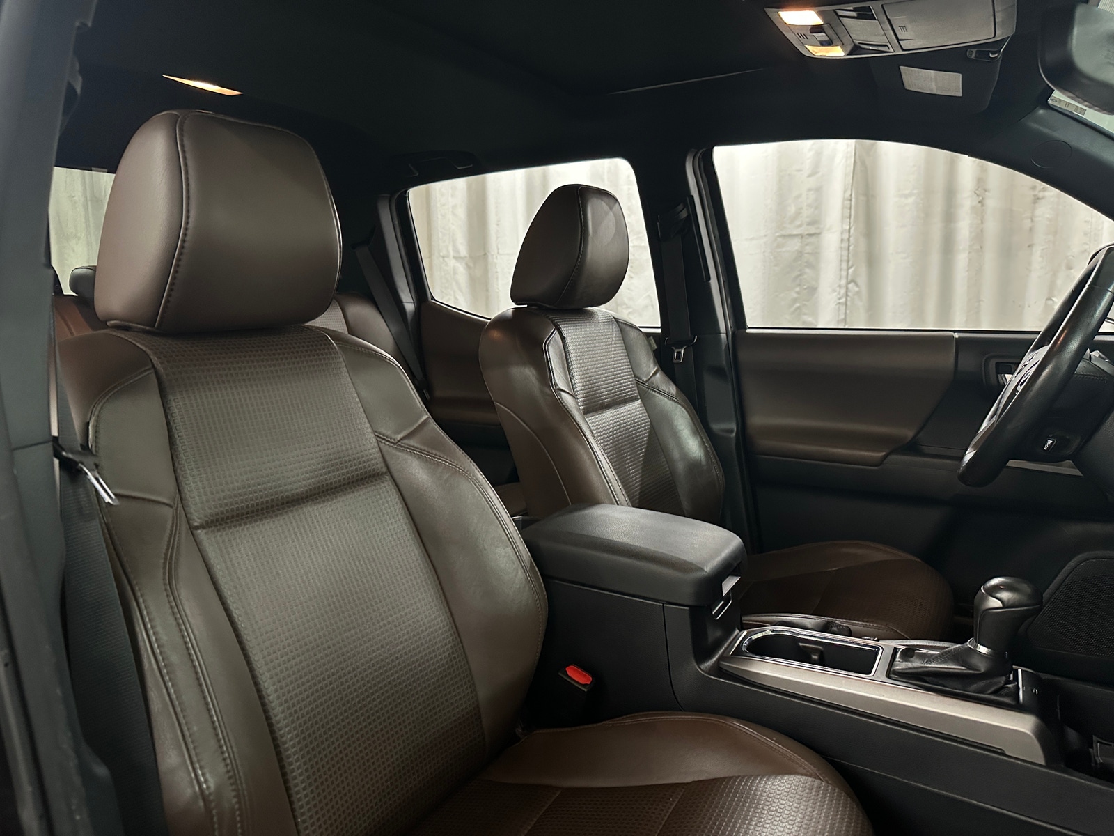 Thumbnail: 2017 Toyota Tacoma - 2