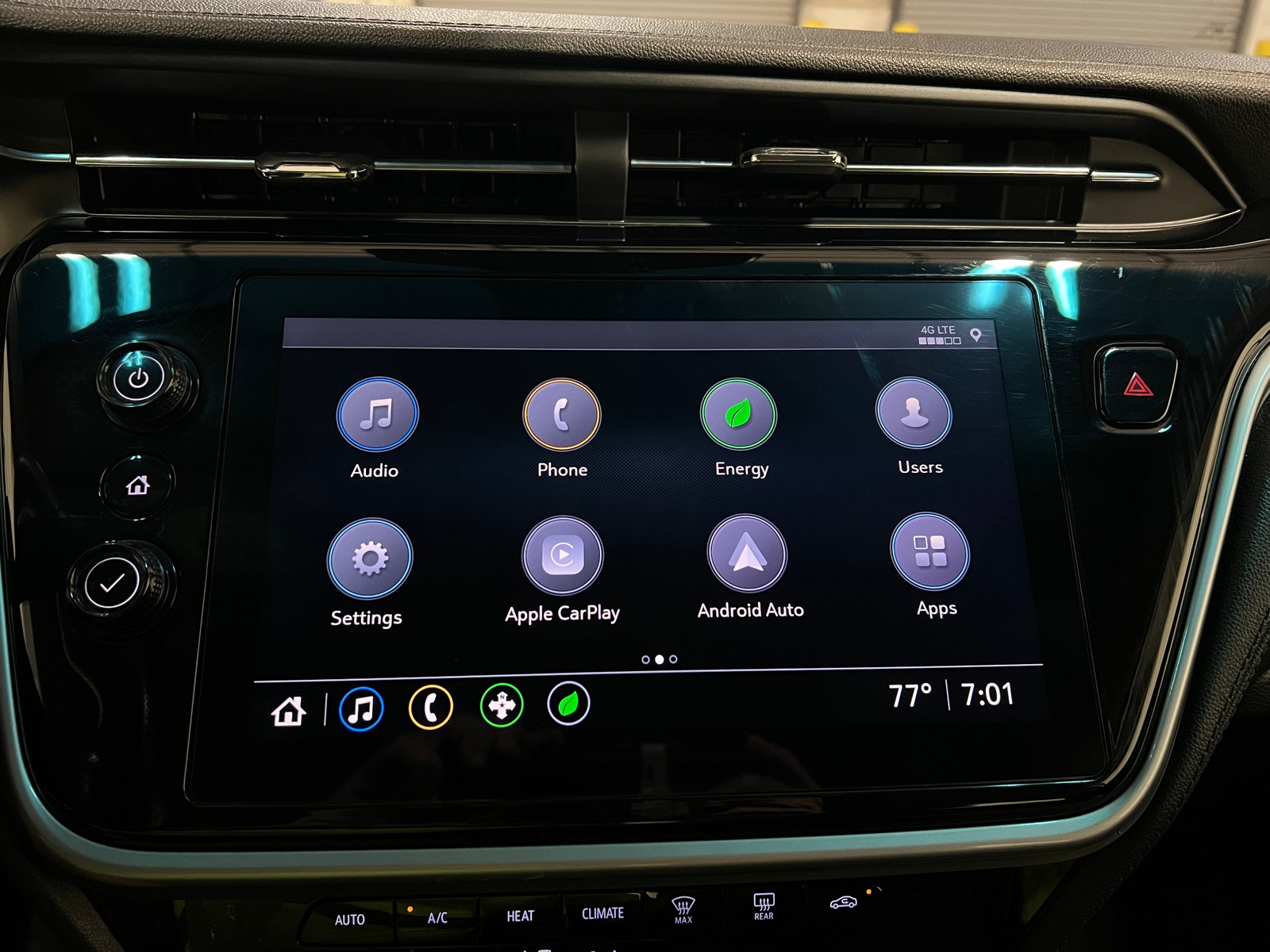 Thumbnail: 2022 Chevrolet Bolt EV - 4