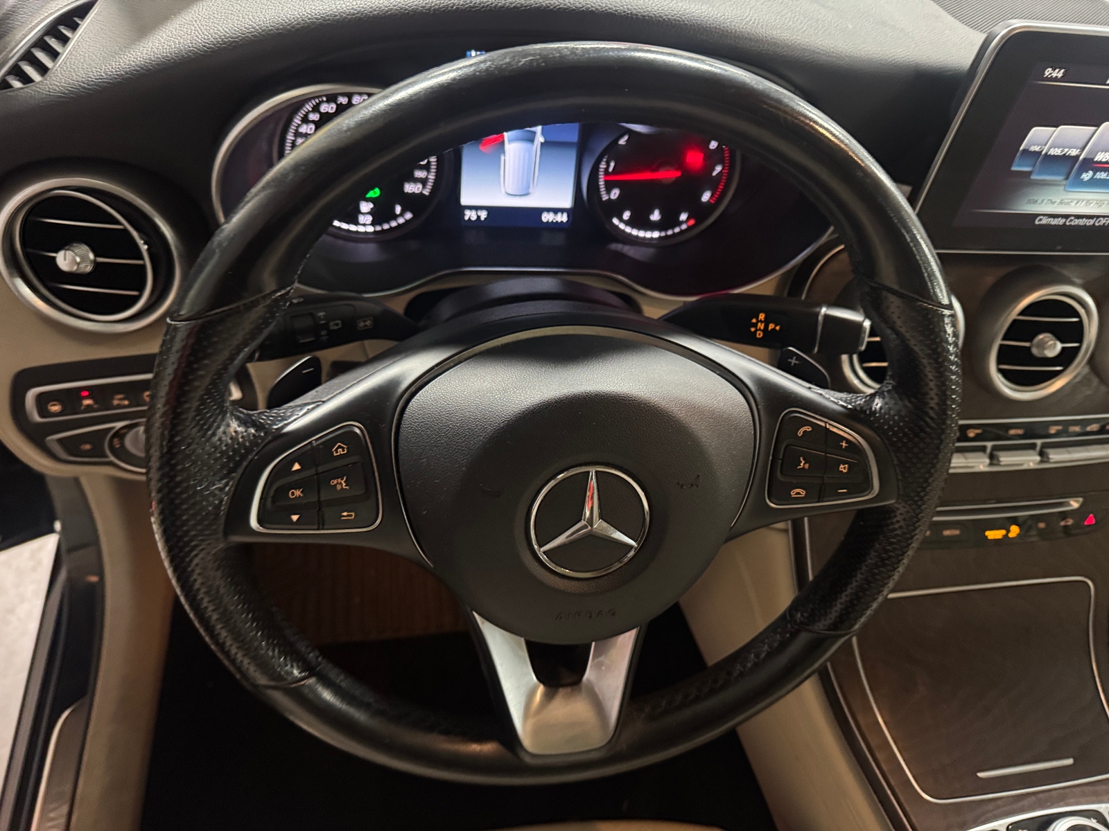 Thumbnail: 2019 Mercedes-Benz GLC - 4