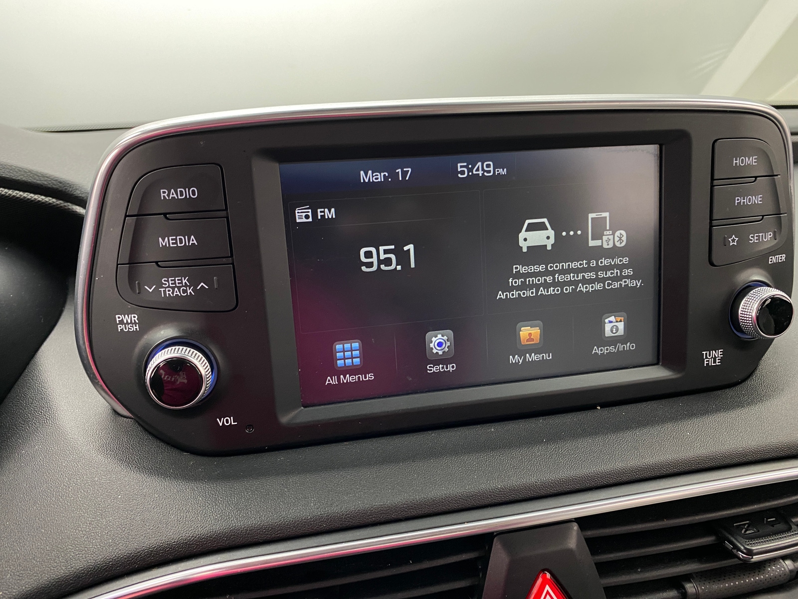 Thumbnail: 2019 Hyundai Santa Fe - 4