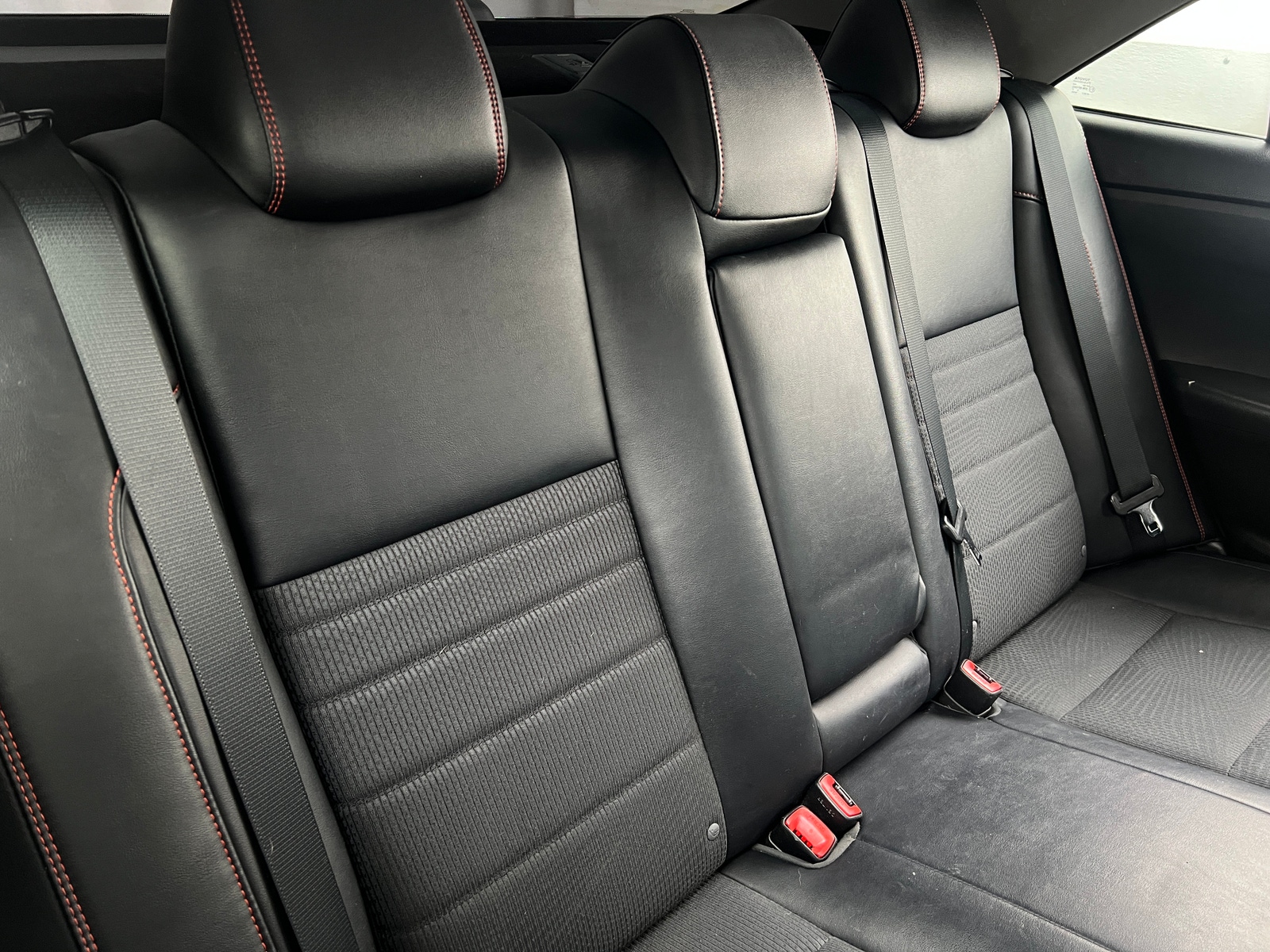 Thumbnail: 2016 Toyota Camry - 6