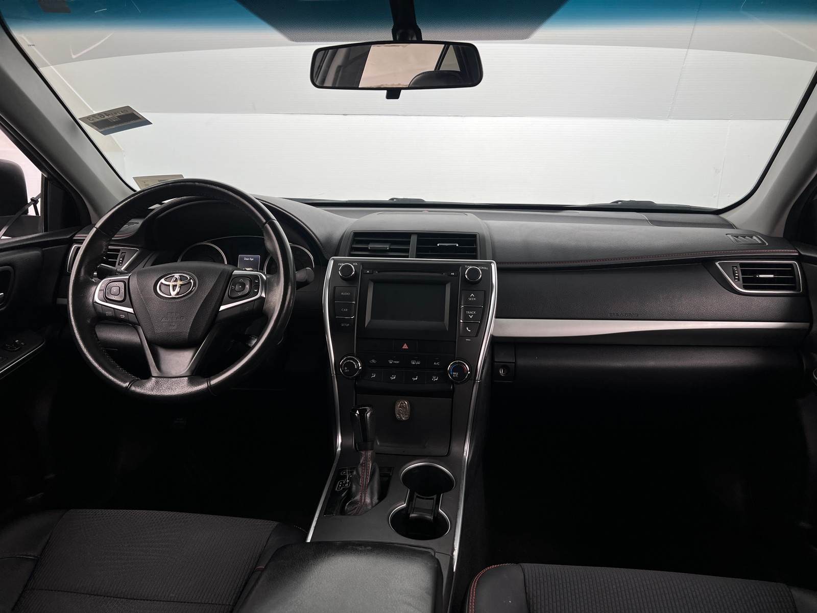 Thumbnail: 2016 Toyota Camry - 3