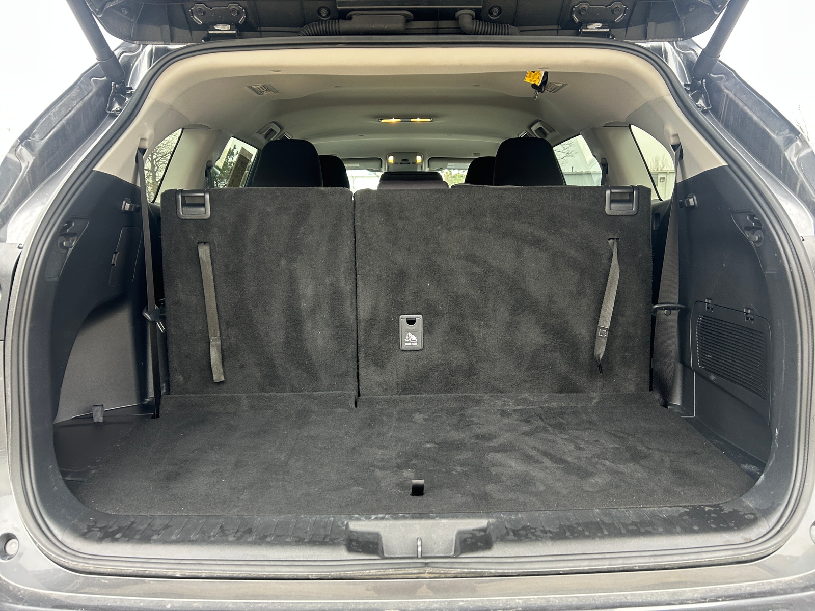 Thumbnail: 2025 Toyota Highlander - 7