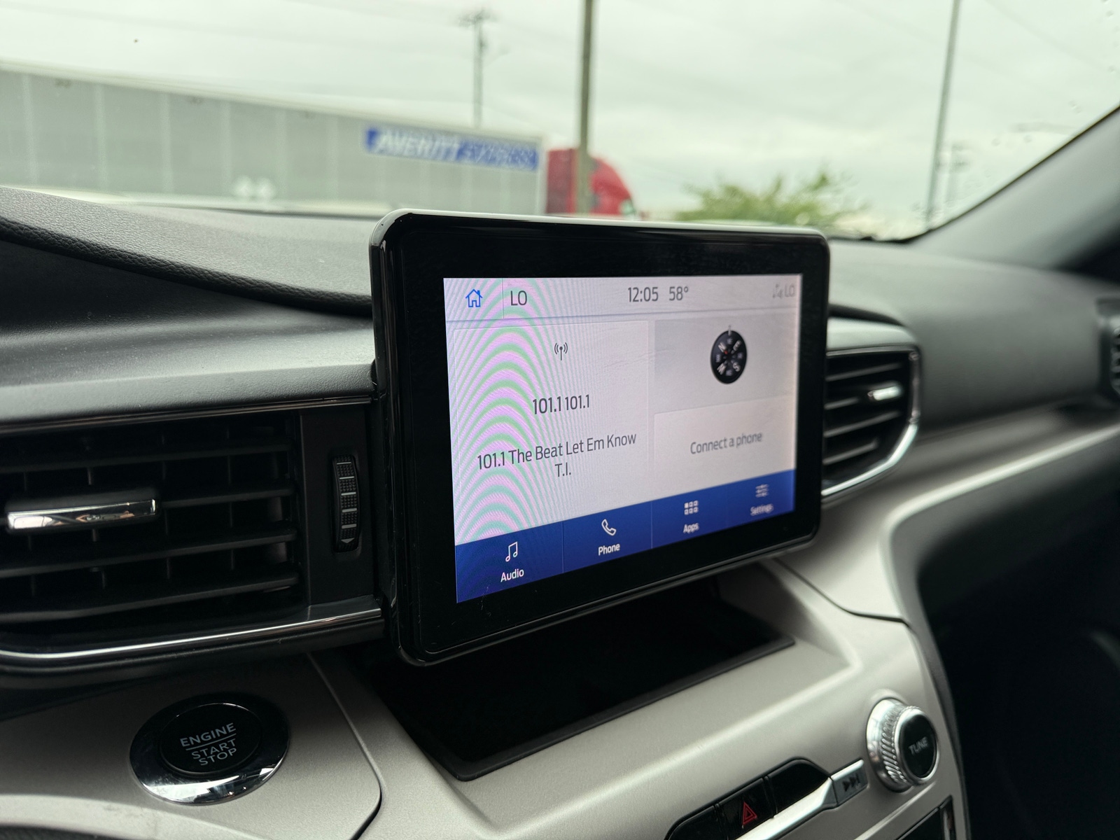 Thumbnail: 2024 Ford Explorer - 4