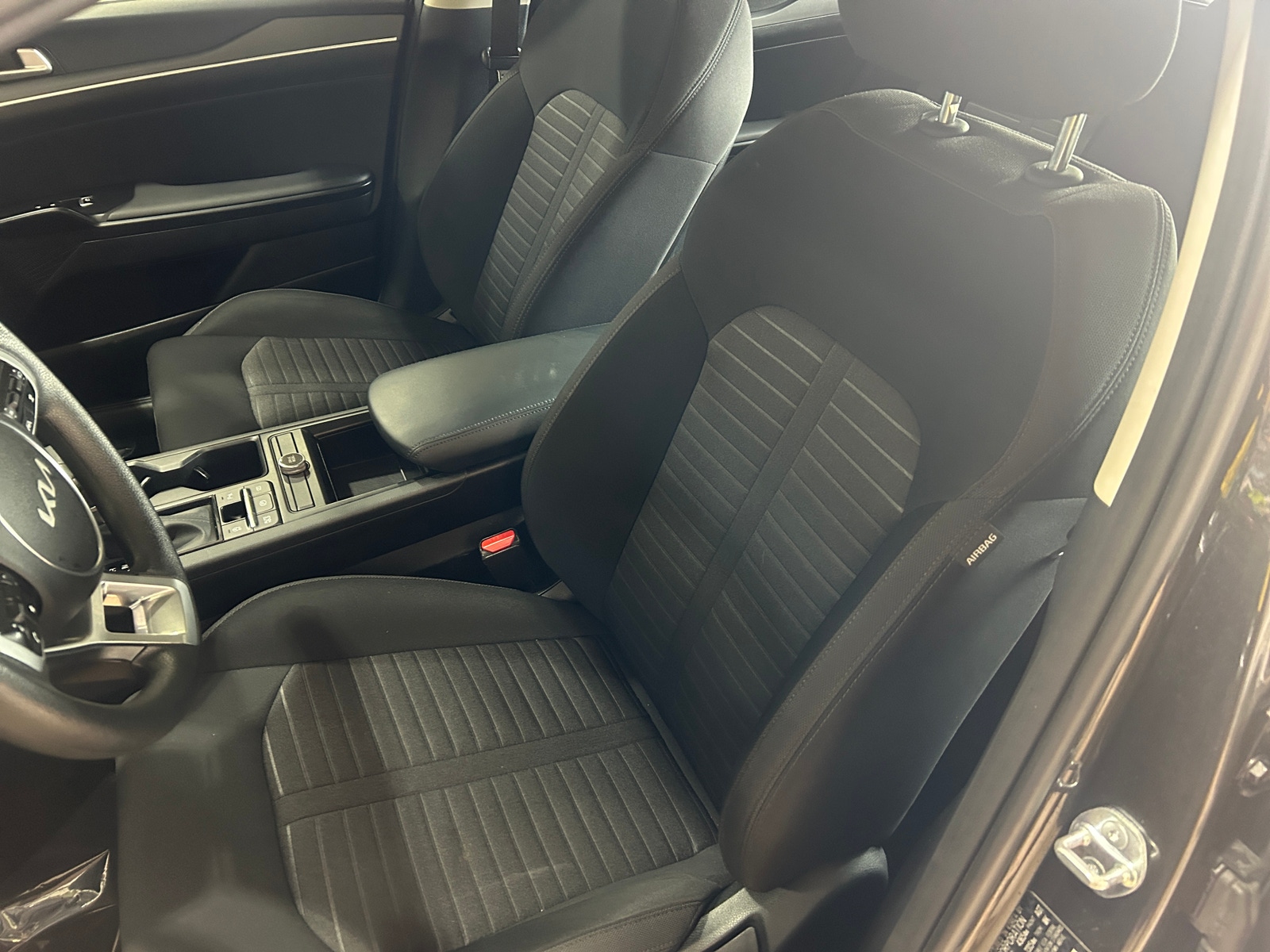 Thumbnail: 2025 Kia K5 - 2