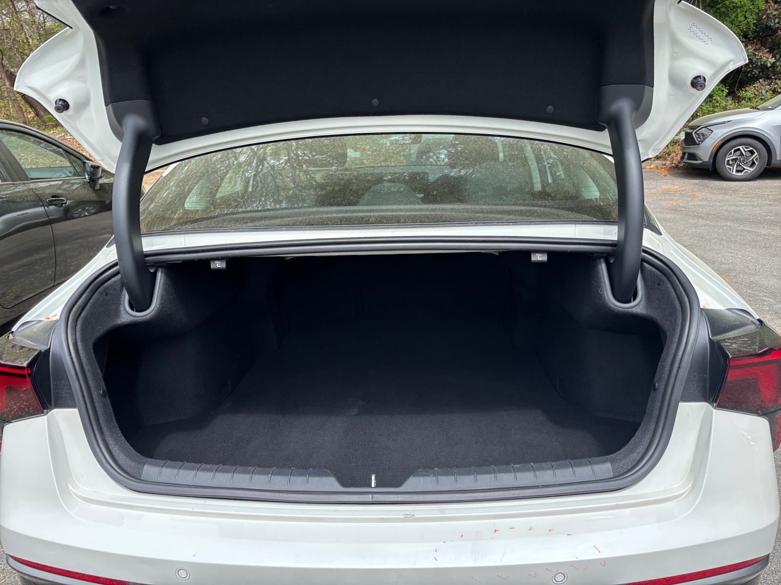 Thumbnail: 2025 Kia K5 - 6