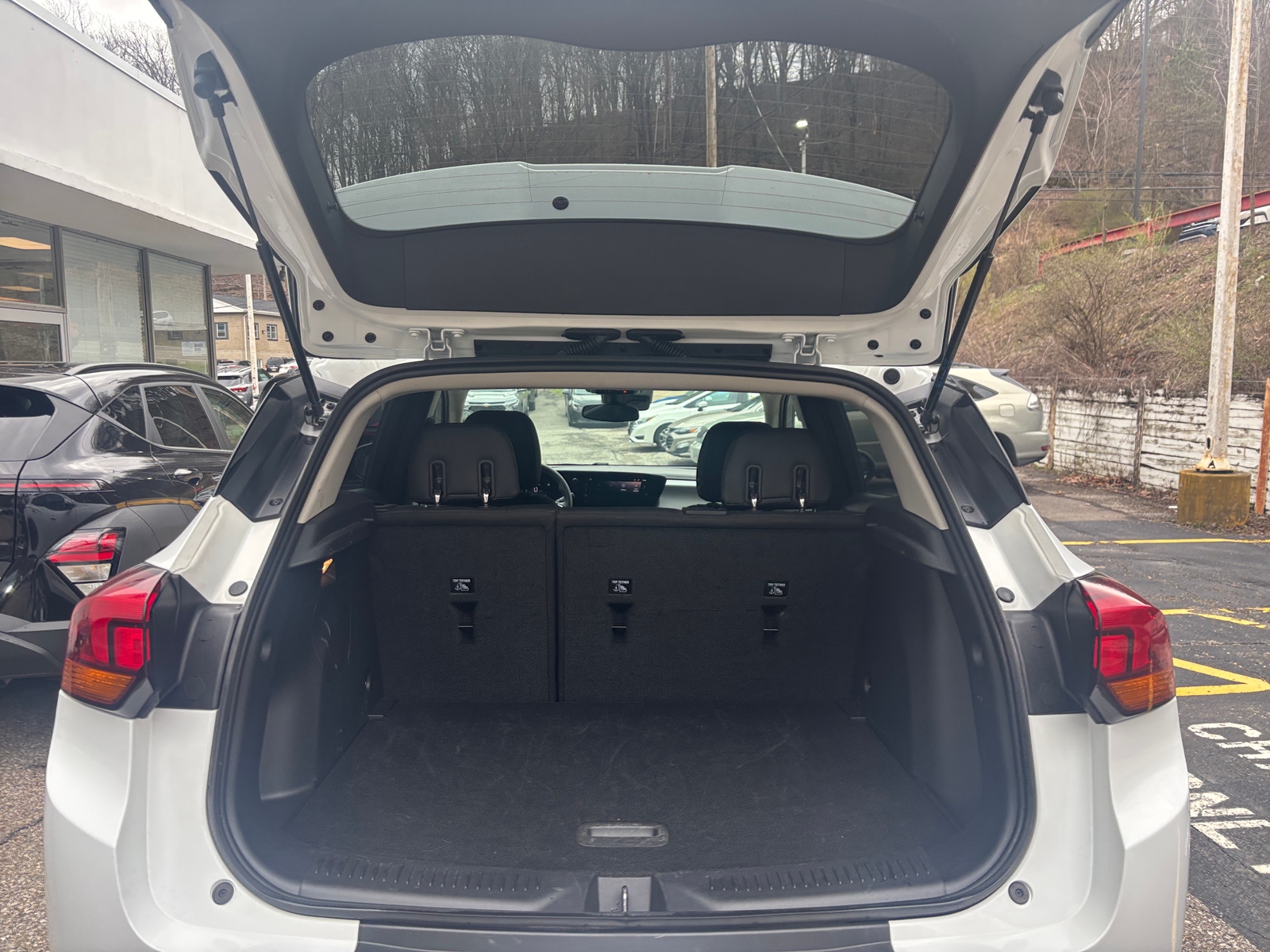 Thumbnail: 2025 Buick Encore GX - 5