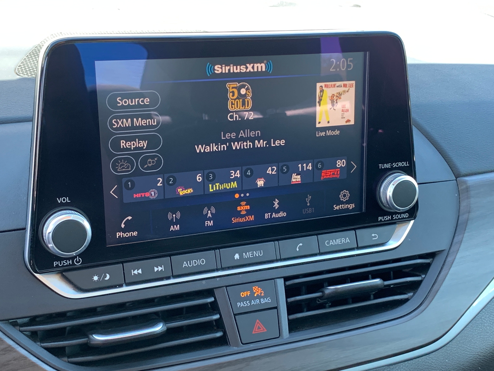 Thumbnail: 2025 Nissan Altima - 4